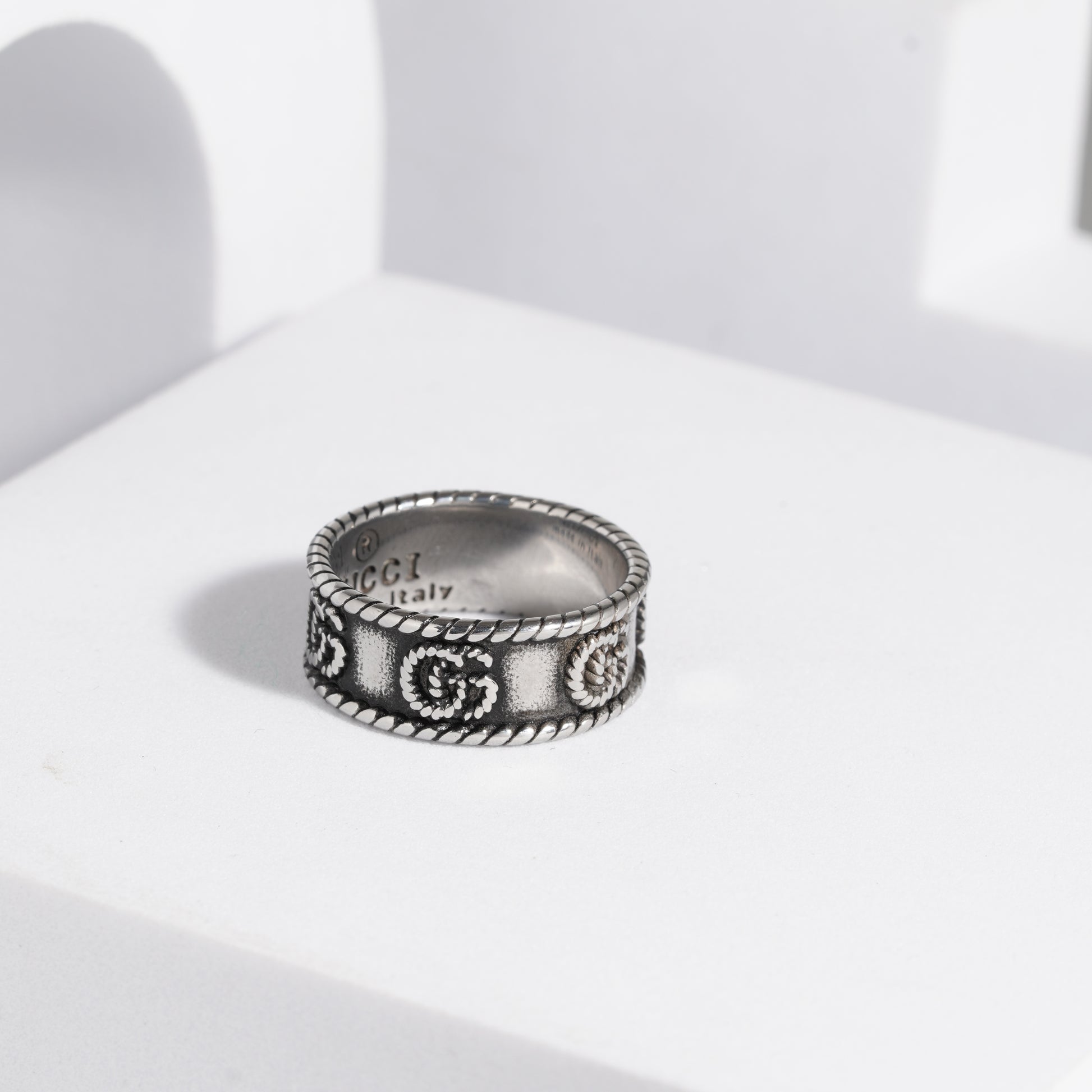 577 Oxidised Ring For Men