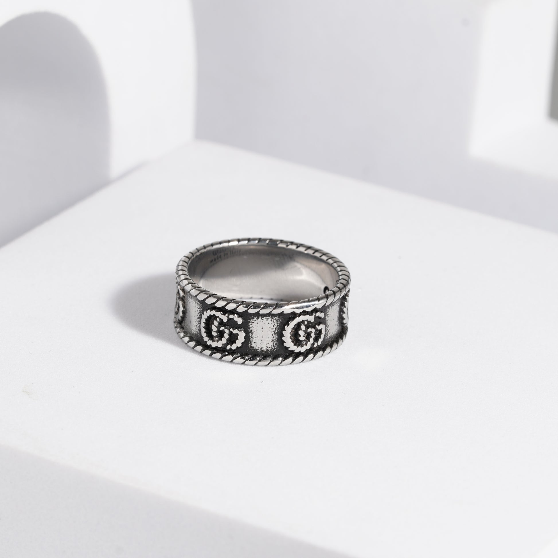 577 Oxidised Ring For Men