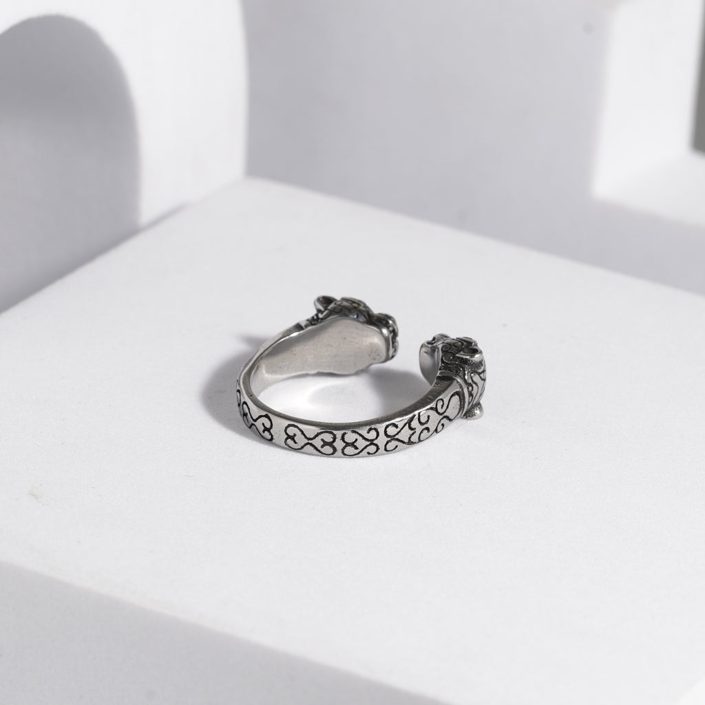 557 Oxidised Ring For Men