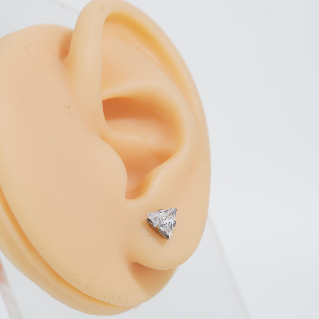 4: bold Tri Cuban Zircon Diamound Studs UNISEX Set of 20pcs. (6 MM)
