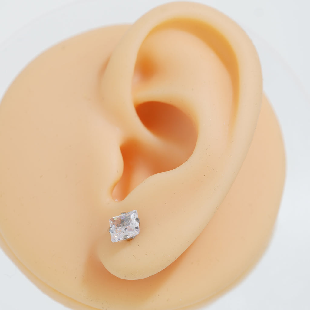 9: XL circle Cuban Zircon Diamound Studs UNISEX Set of 20pcs. (6 MM)