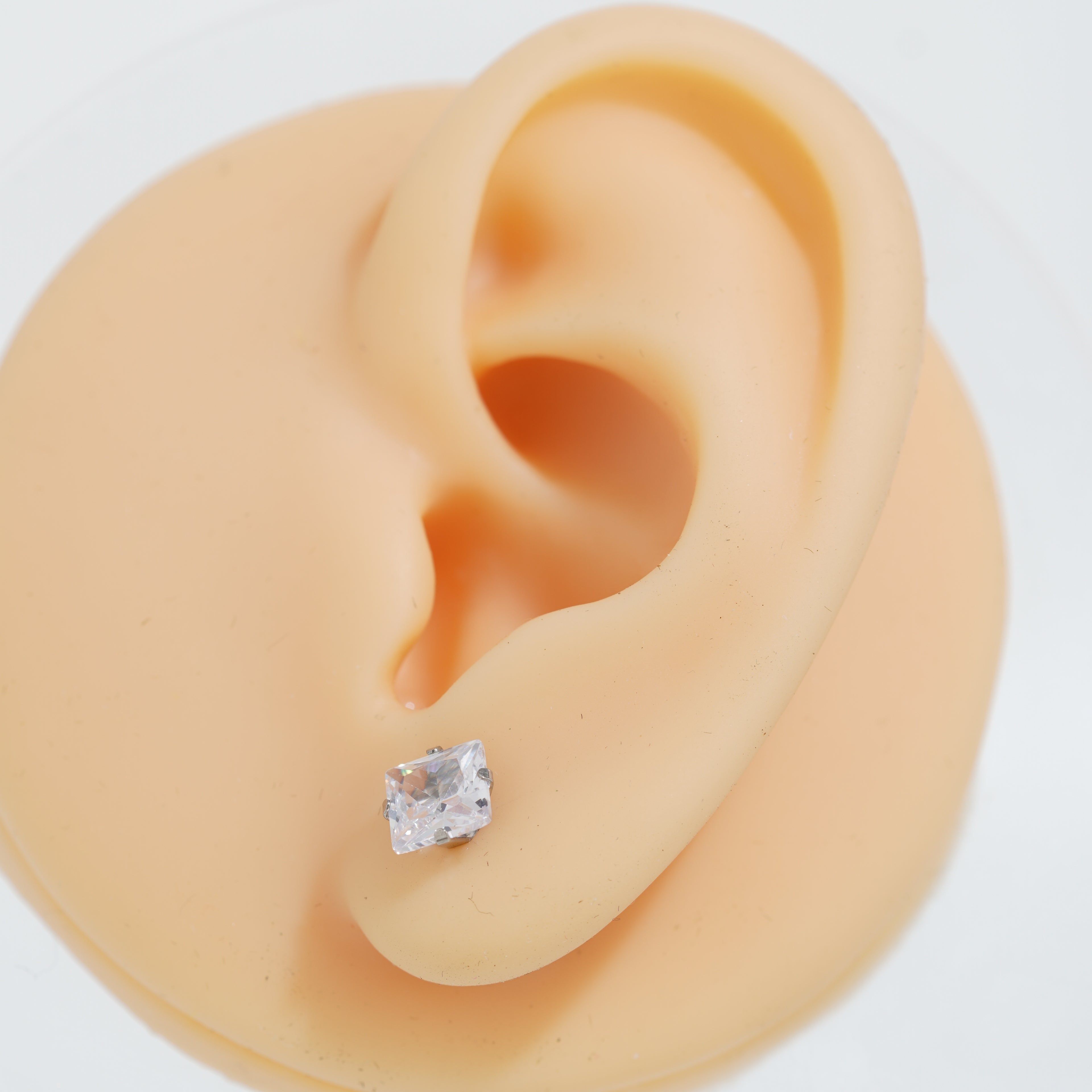 9: XL circle Cuban Zircon Diamound Studs UNISEX Set of 20pcs. (6 MM)