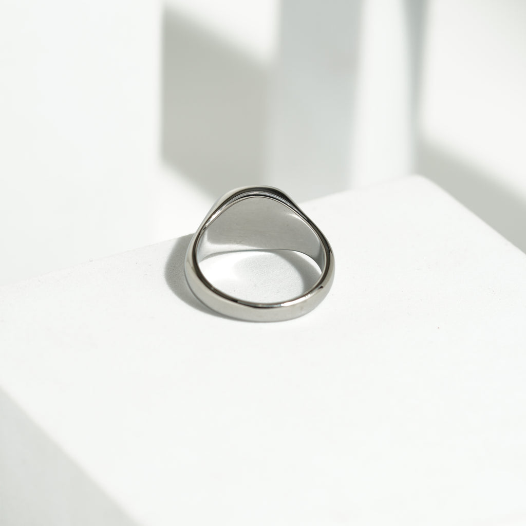 660 Polished Silver Signet Ring