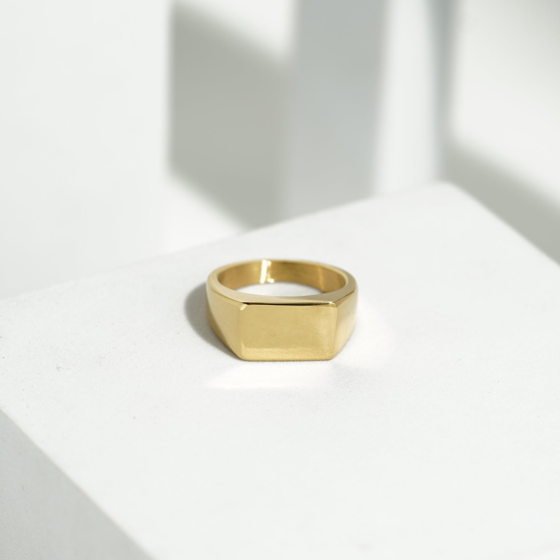 36 Minimalist Gold Signet Ring