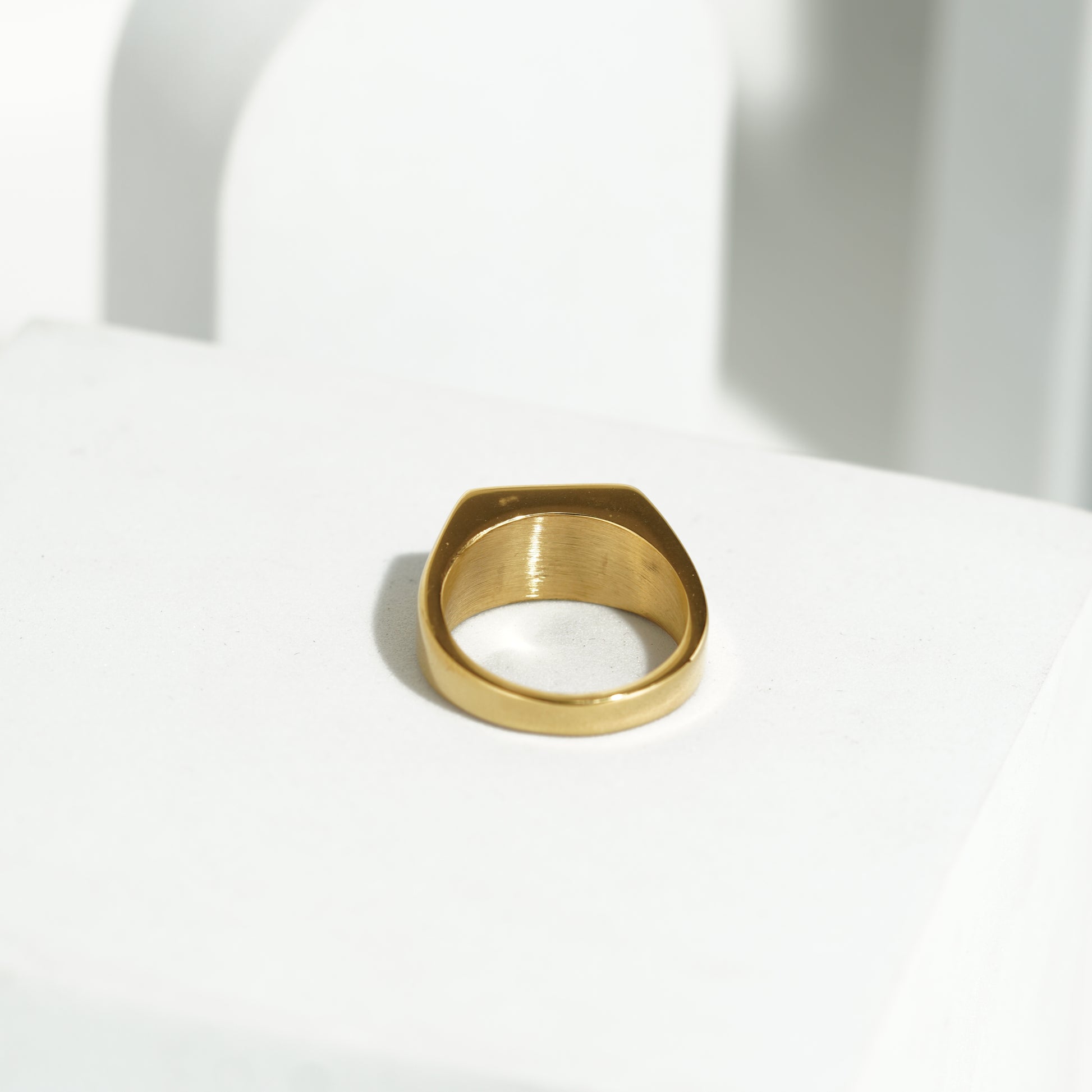 36 Minimalist Gold Signet Ring