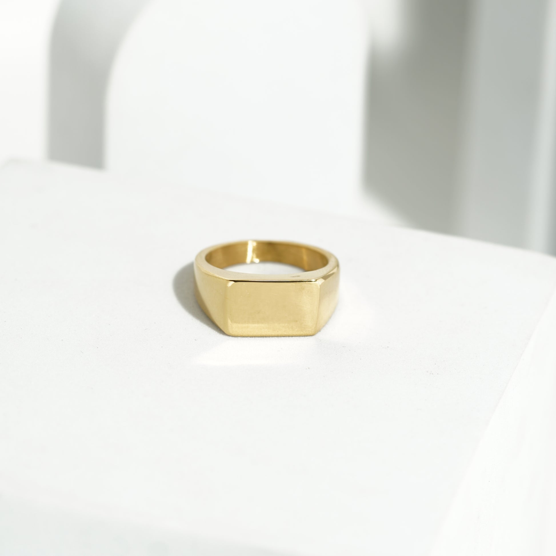 36 Minimalist Gold Signet Ring