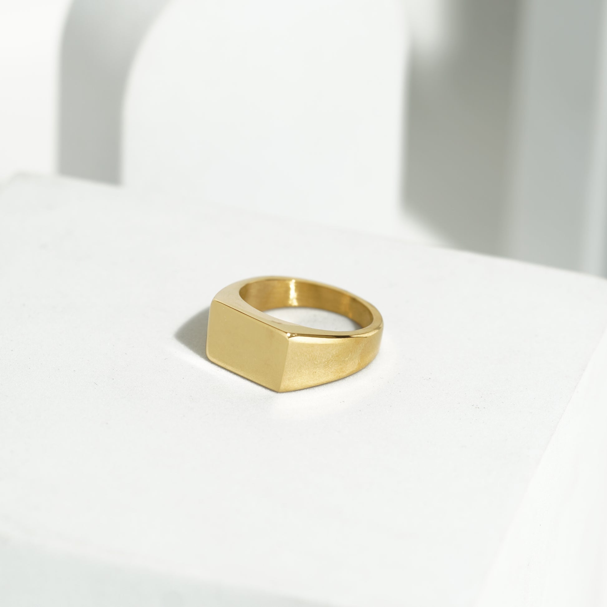 36 Minimalist Gold Signet Ring