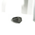 447 Black Hexagonal Patterned Ring