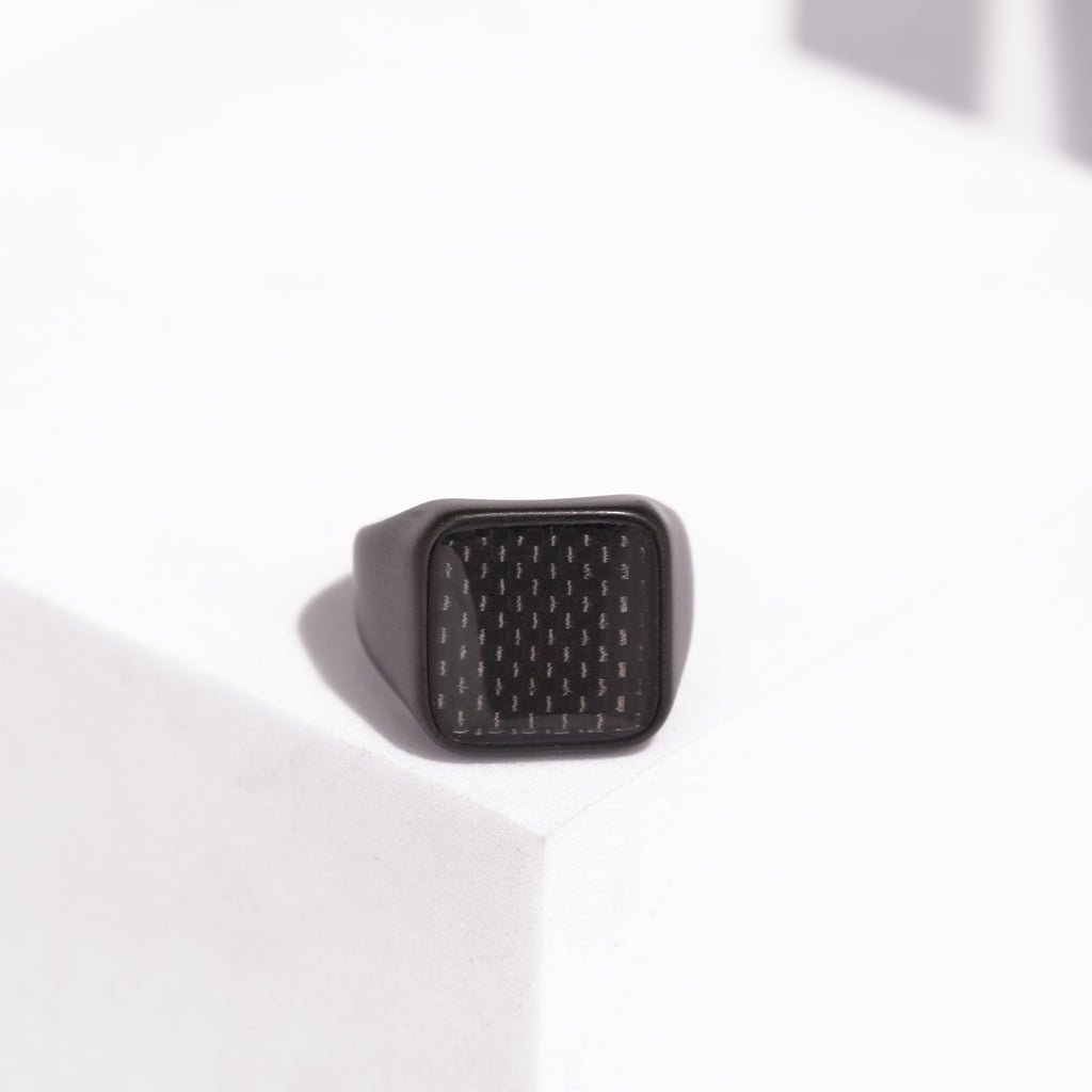 426 black pattern ring