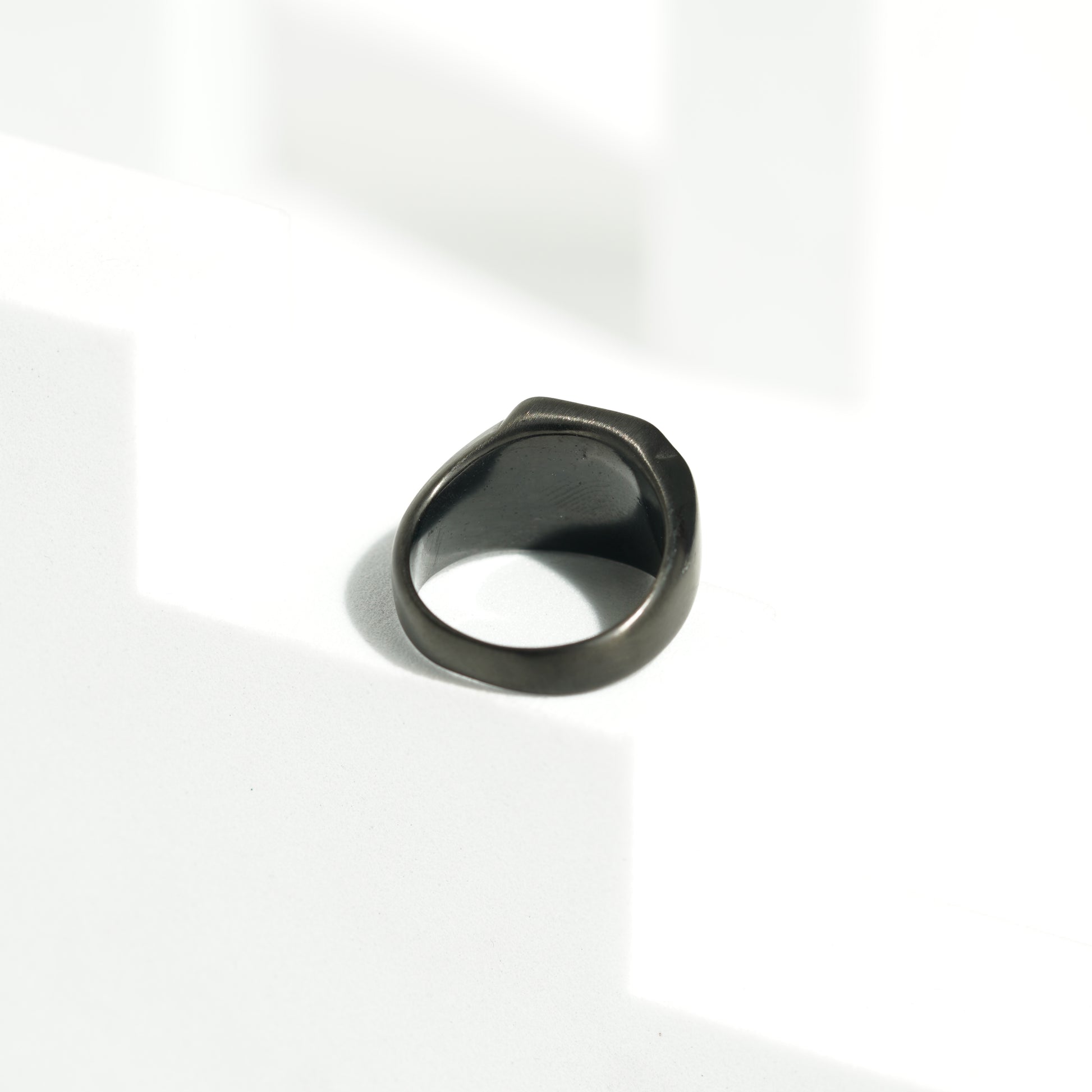 (828) Bold black mens ring