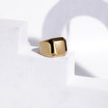 (32) Geometric Gold Signet Ring