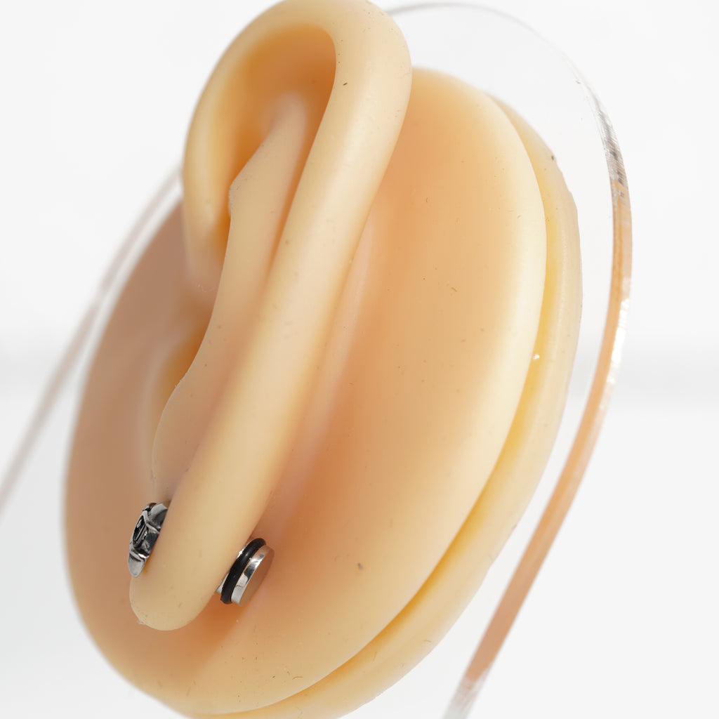 32 C-Eye of Horus Stud Earring