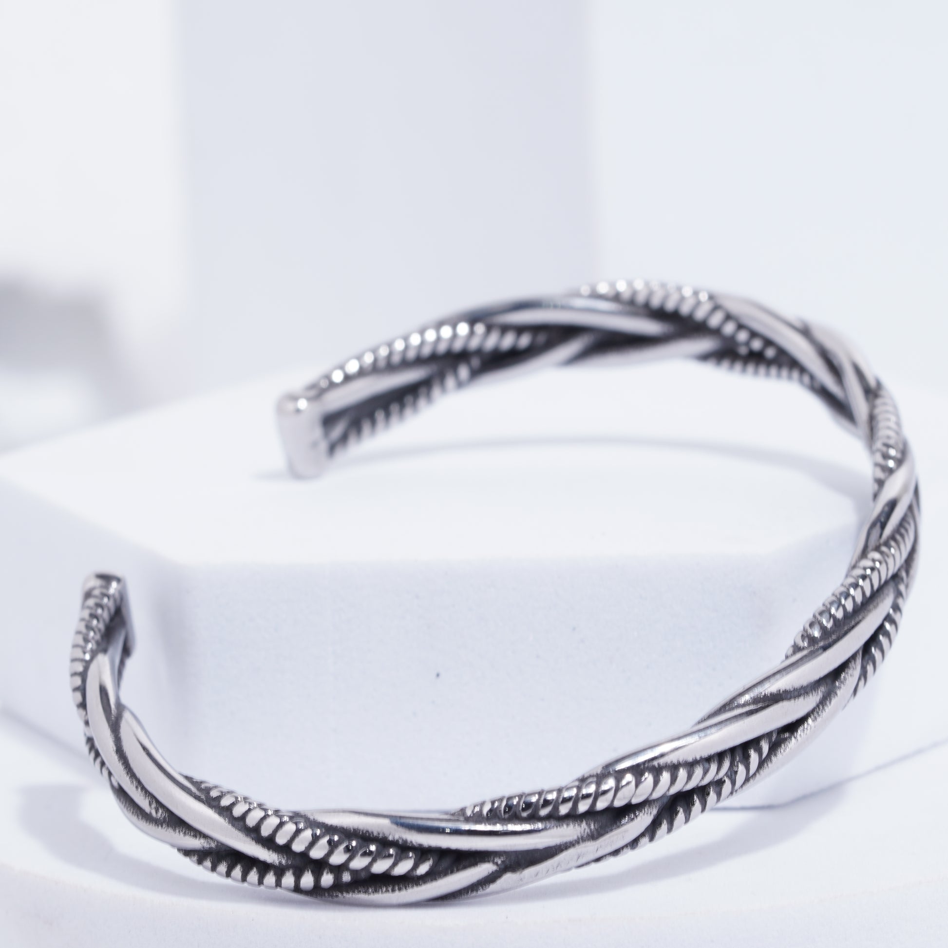 (68) OXIDISED KADA FOR MENS