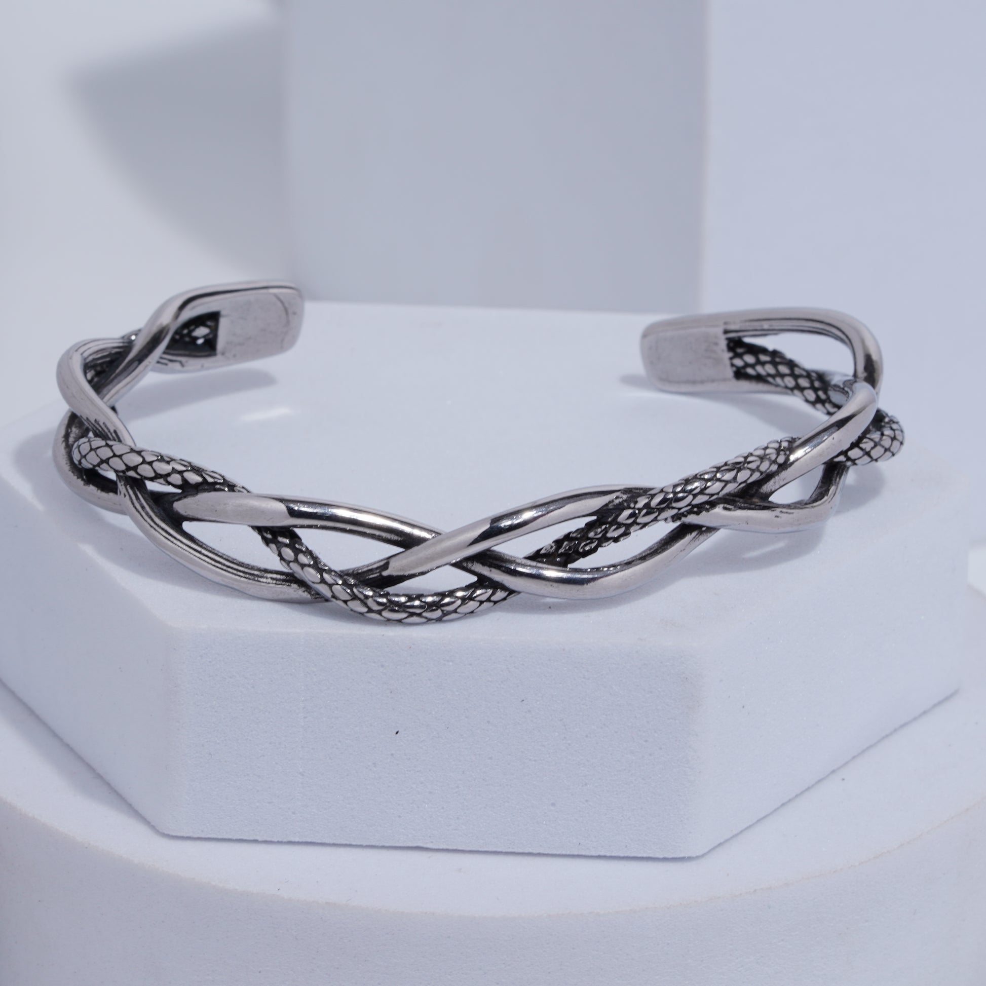 (68)OXIDISED KADA FOR MENS