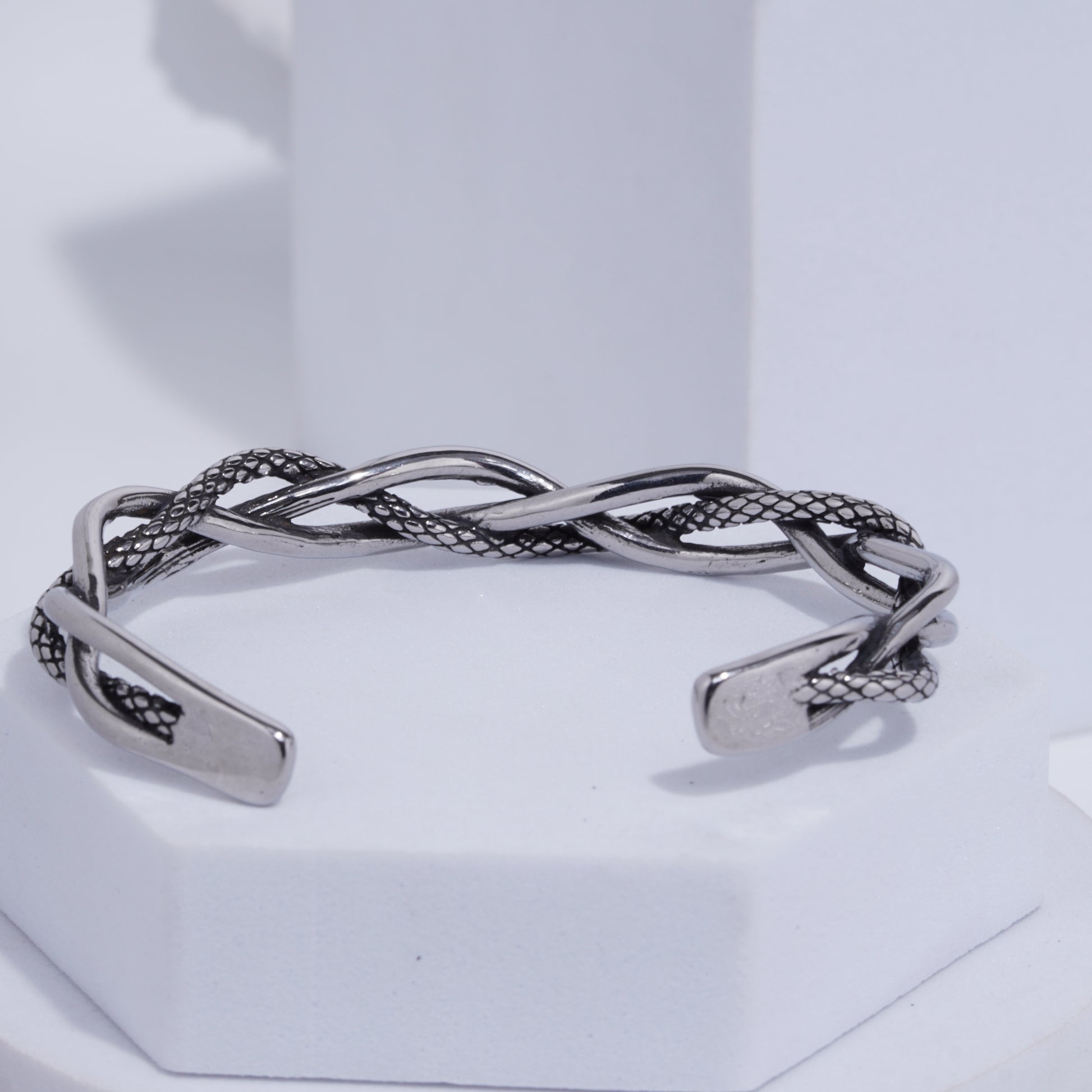 (68)OXIDISED KADA FOR MENS