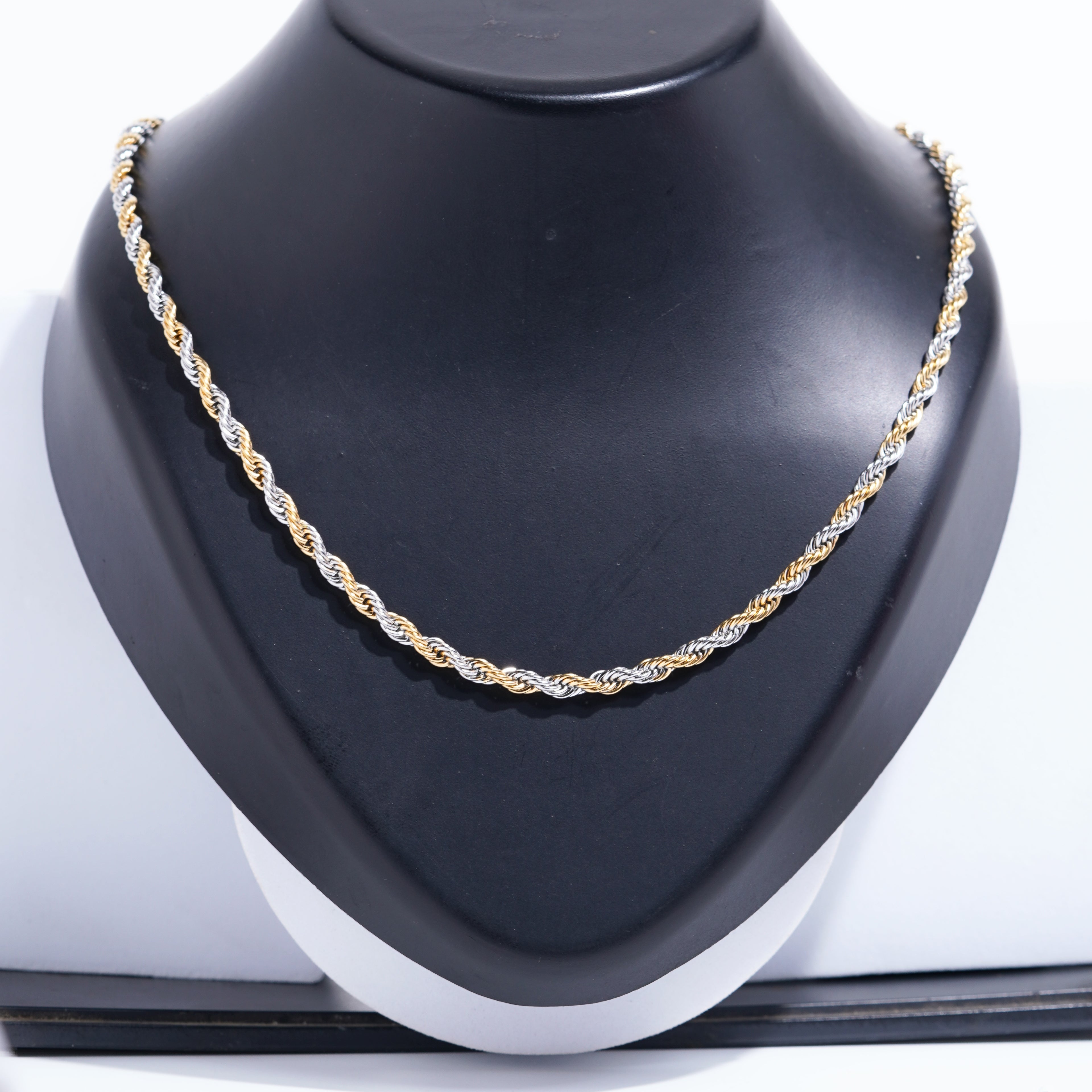 multicolour stainless steel chain