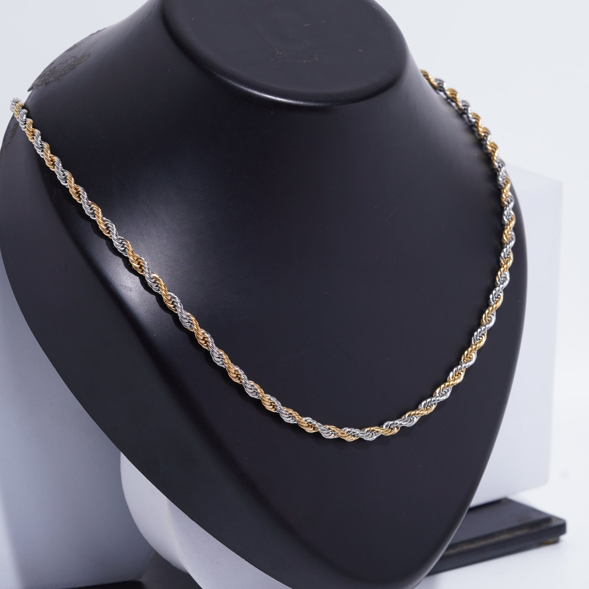 multicolour stainless steel chain