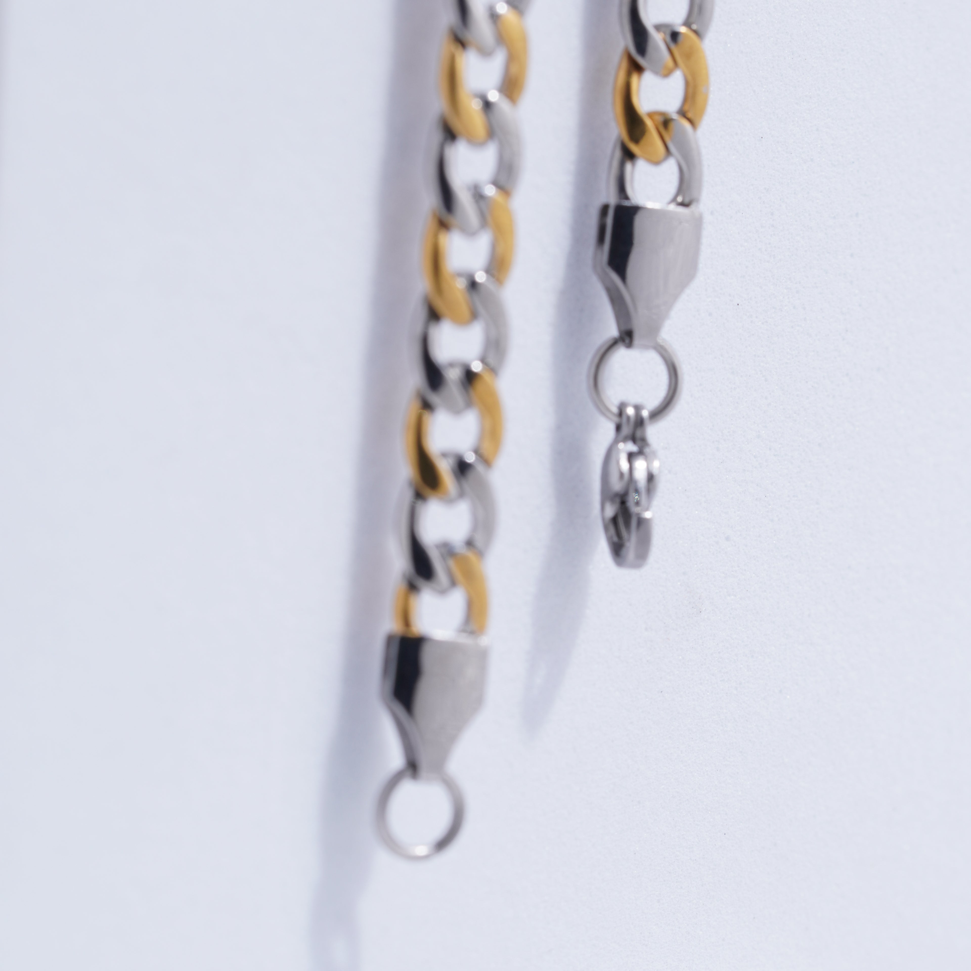 multicolour stainless steel chain