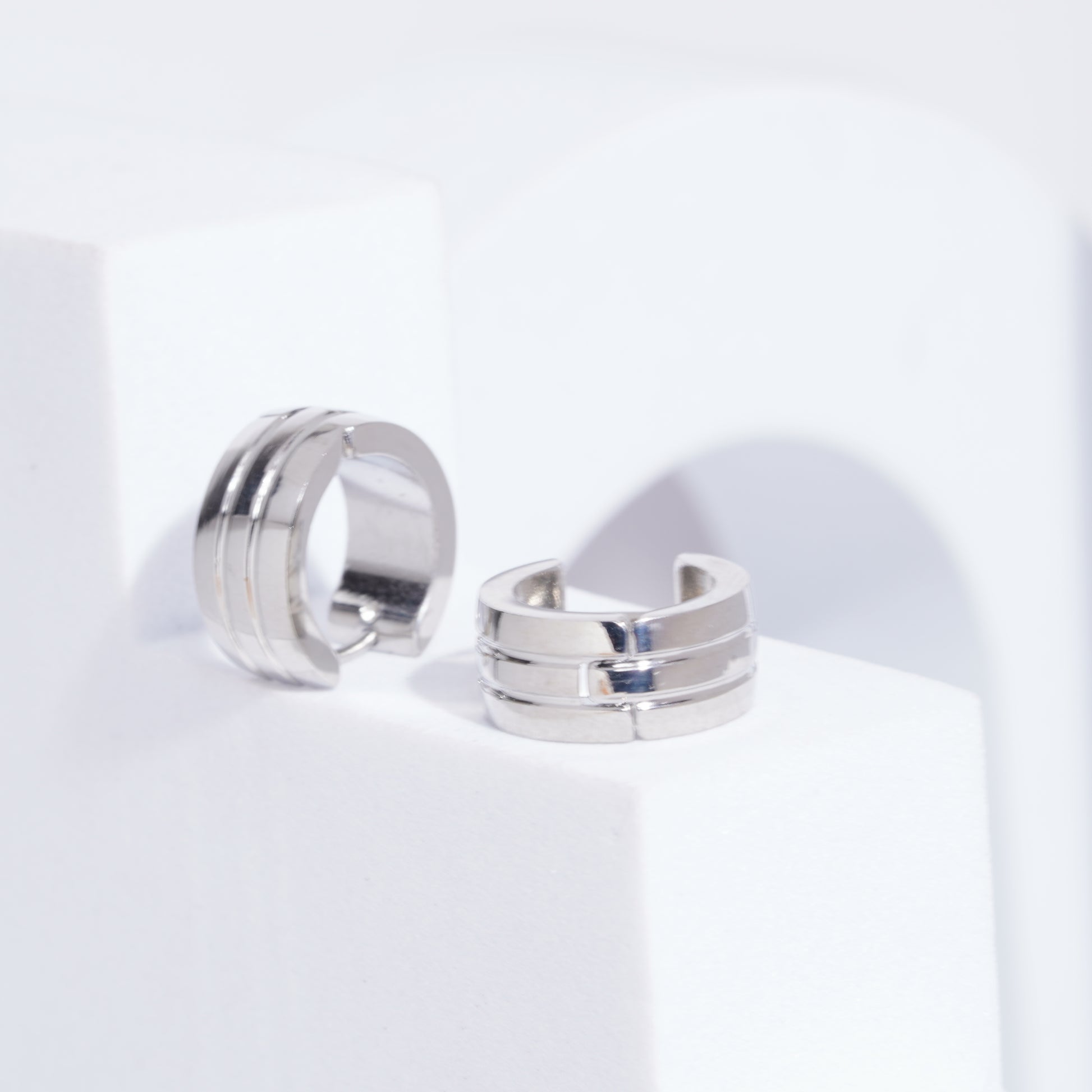 276 - C SILVER STAINLESS STEEL BALI FOR MENS