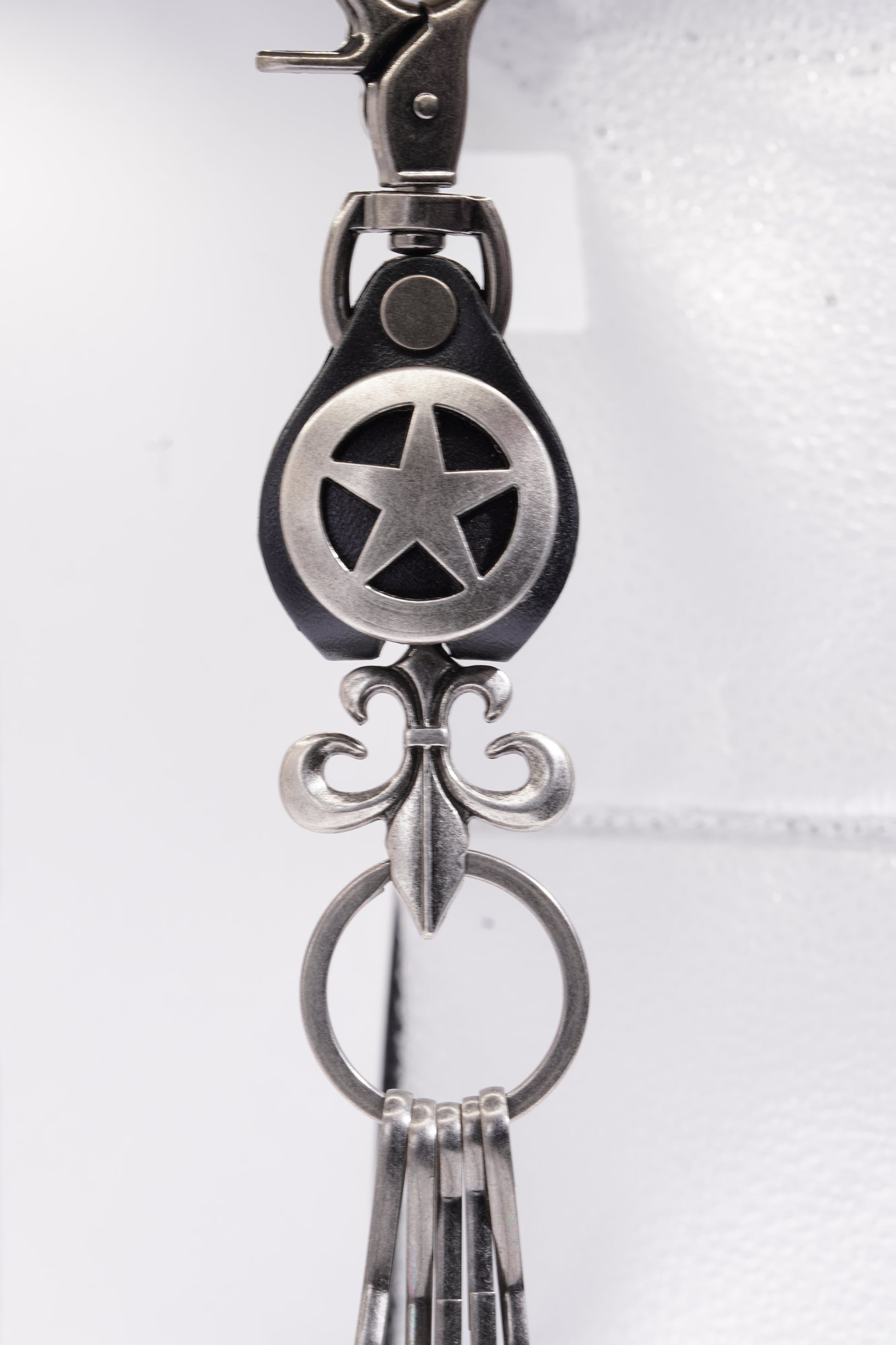 Sophisticated And Premium Pure Leather Handicraft Keychains