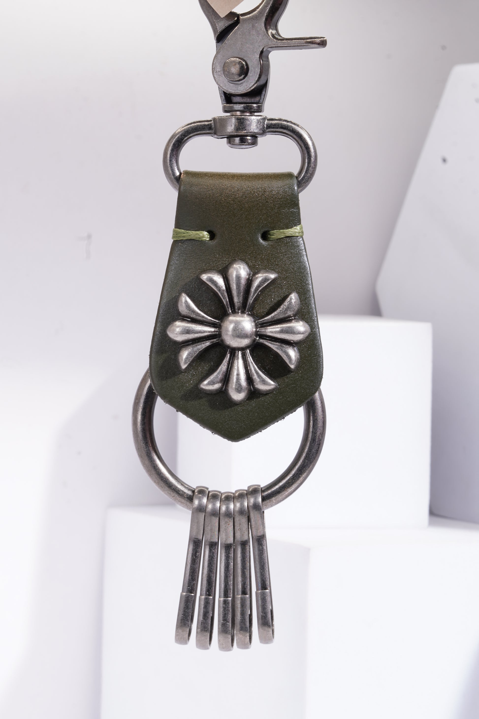 Sophisticated And Premium Pure Leather Handicraft Keychains