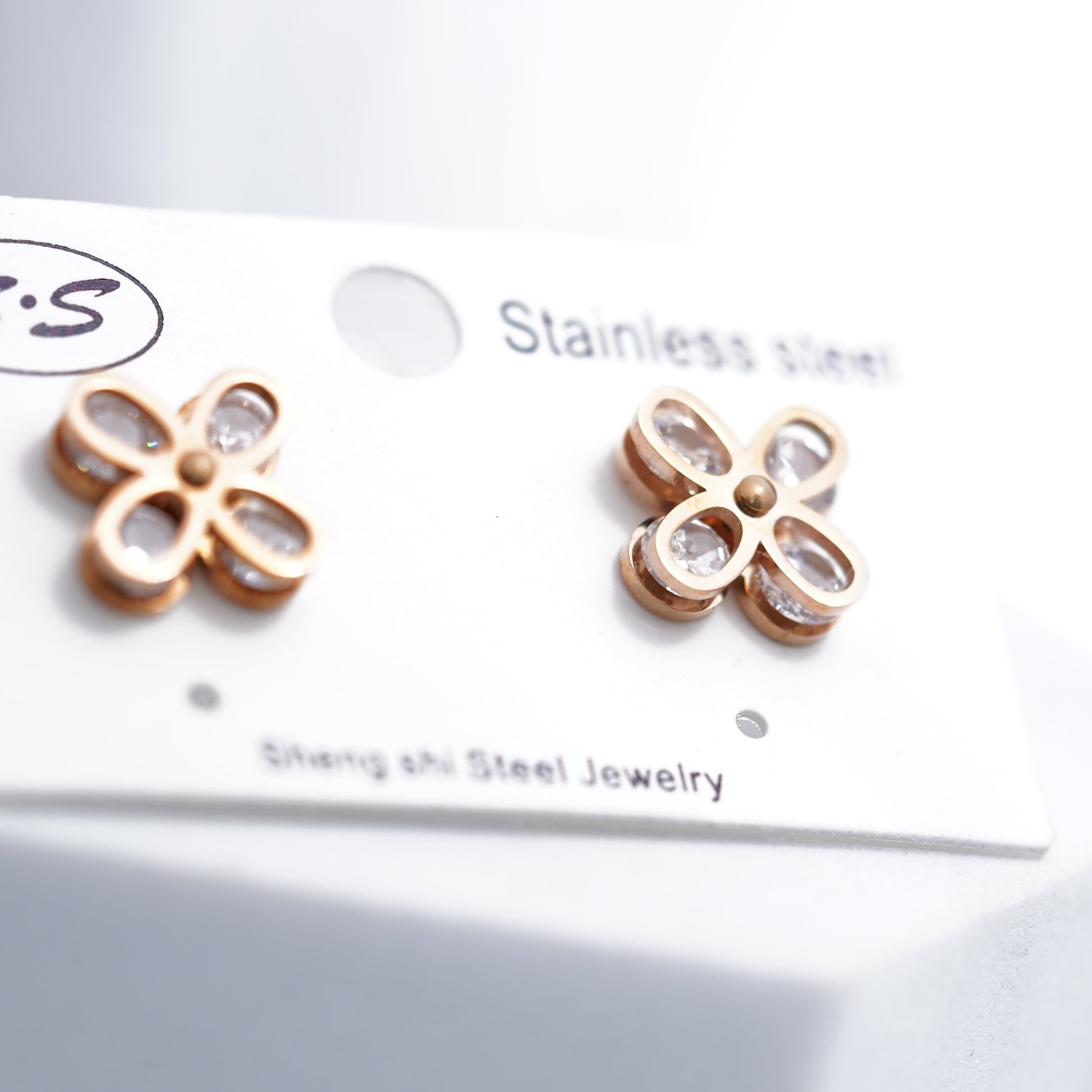 FLoral Diamond Studs