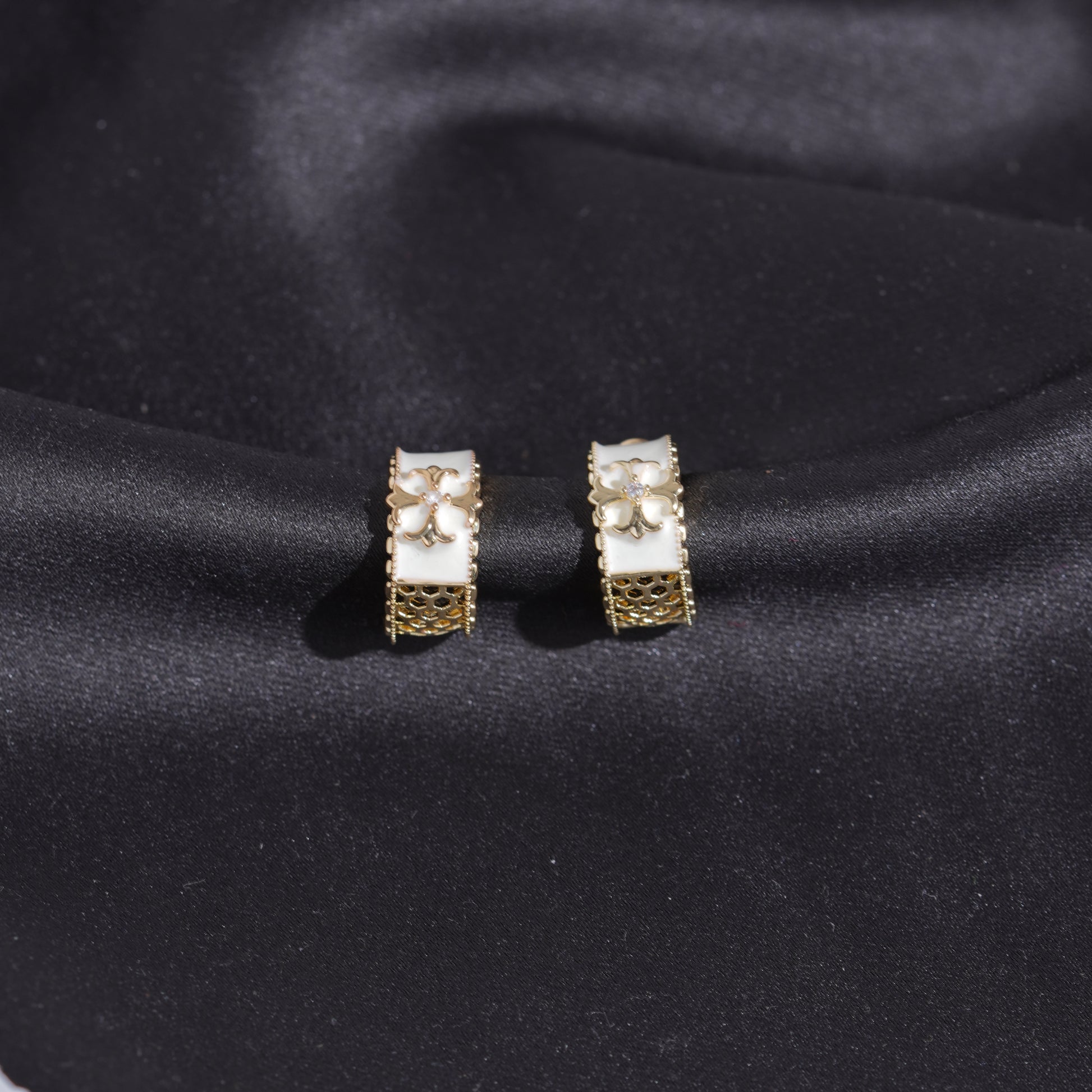 Glided dynasty Earrings