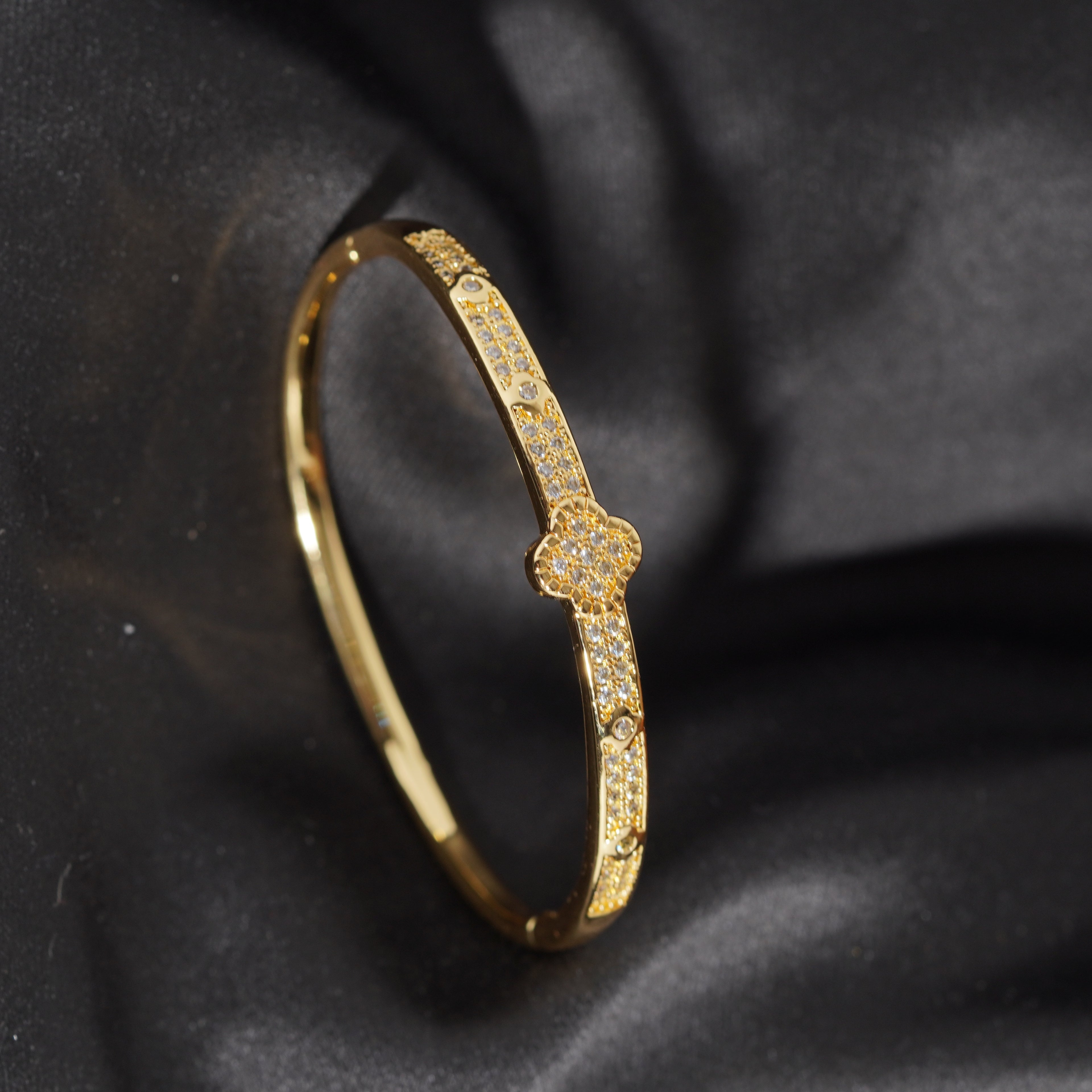 The Clover Charm Ladies Kada