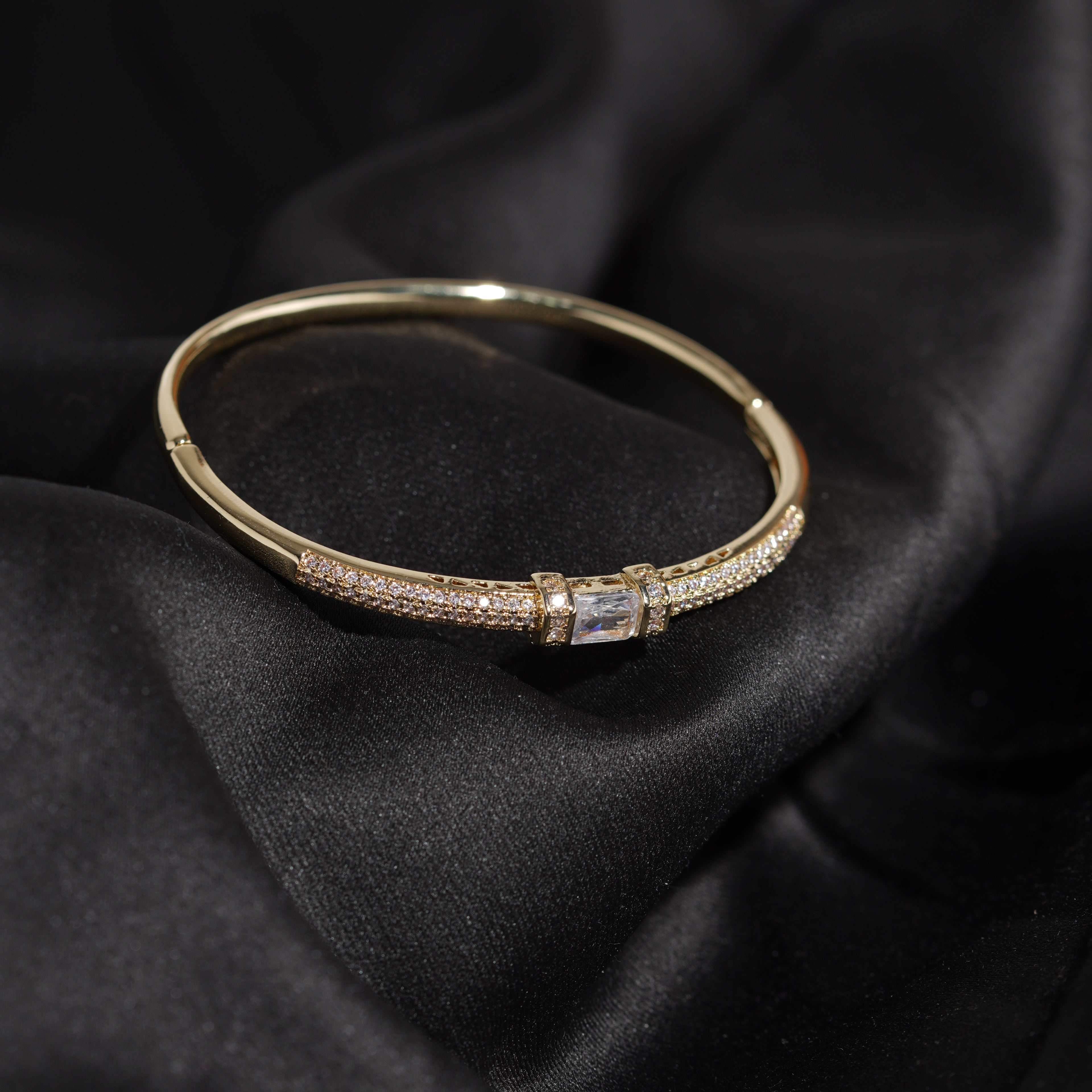 Aura Crystal Gold-Plated Ladies Kada