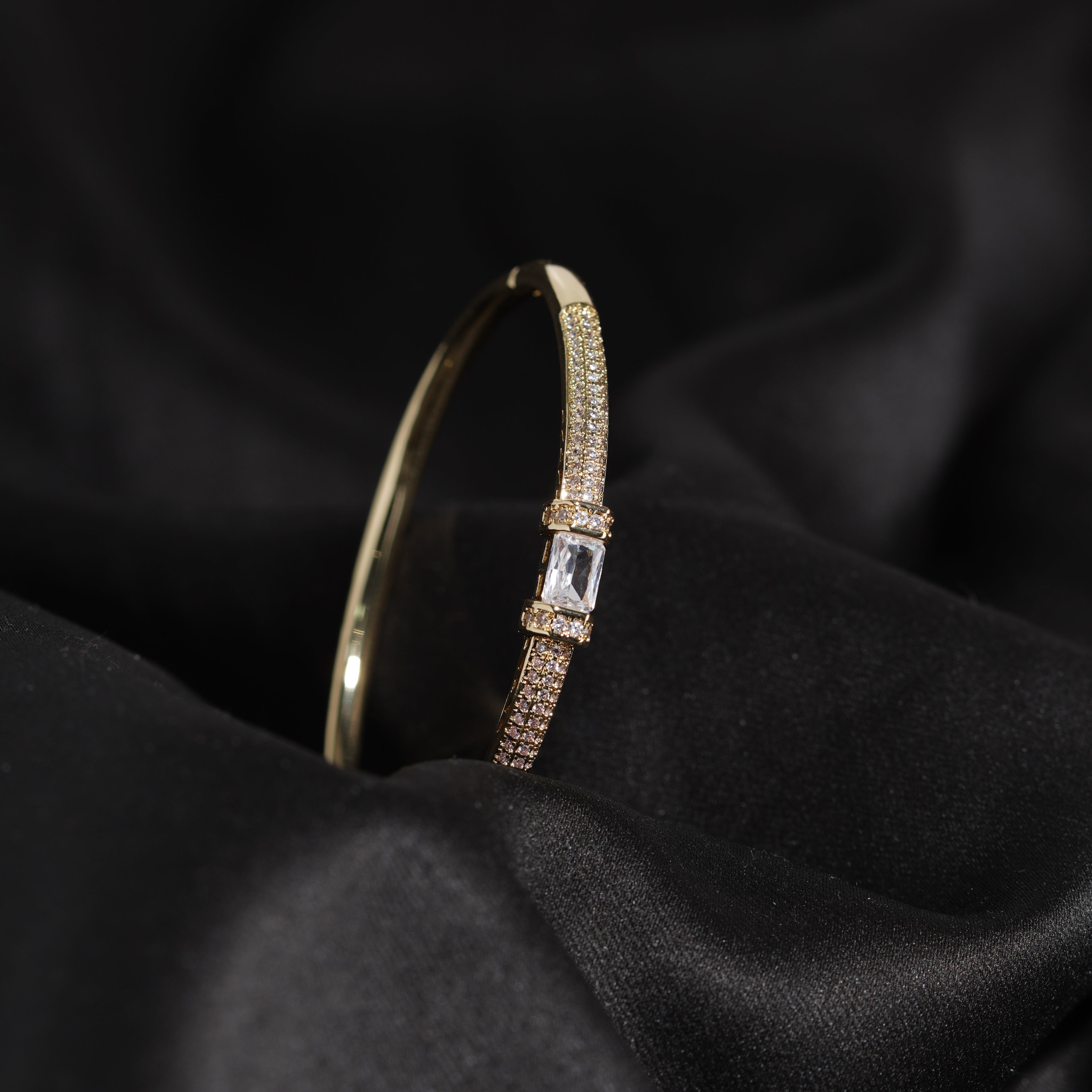 Aura Crystal Gold-Plated Ladies Kada