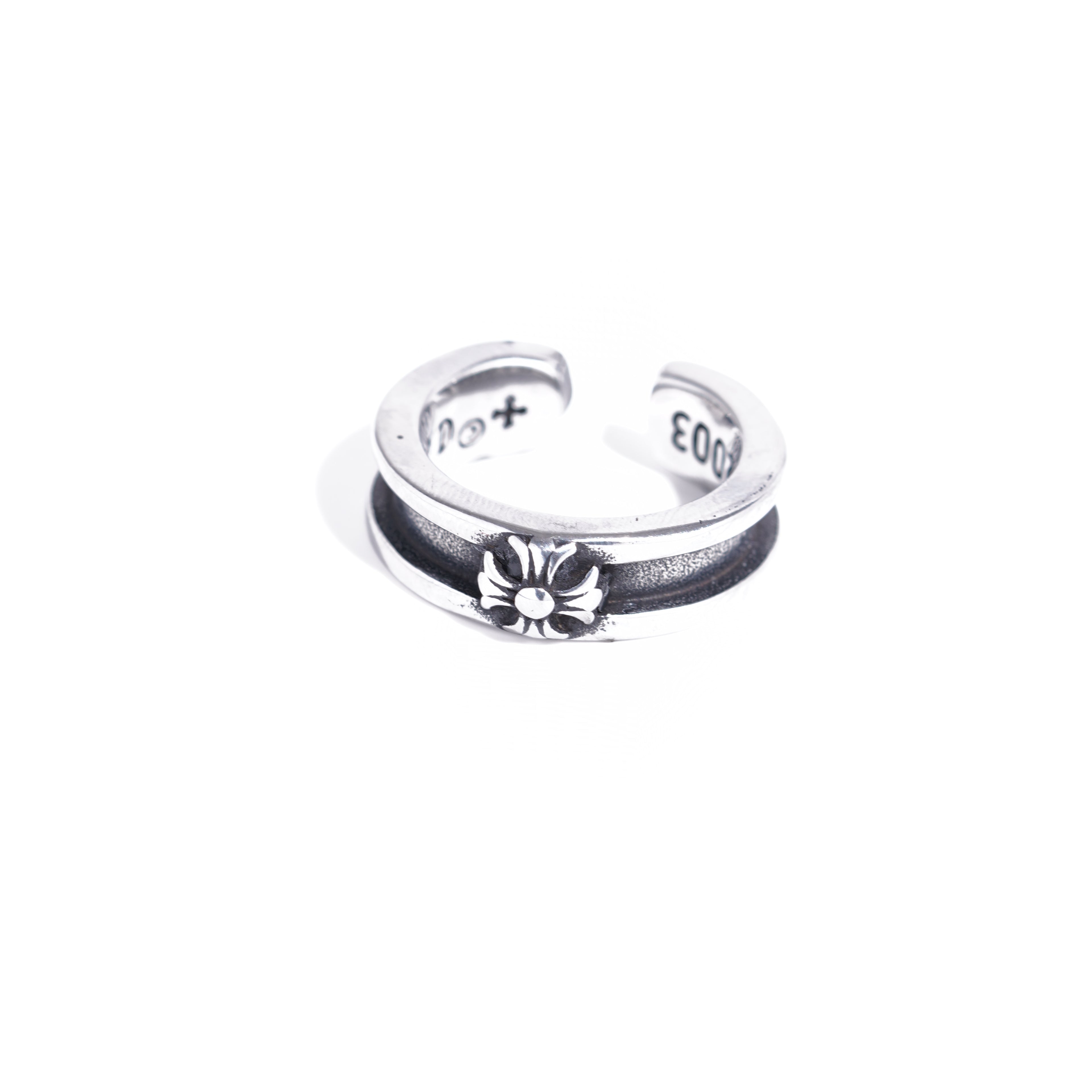 The Vesper Vault — Gothic Cross Chrome Ring (212)