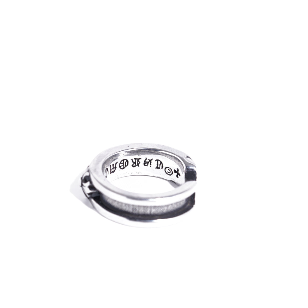 The Vesper Vault — Gothic Cross Chrome Ring (212)