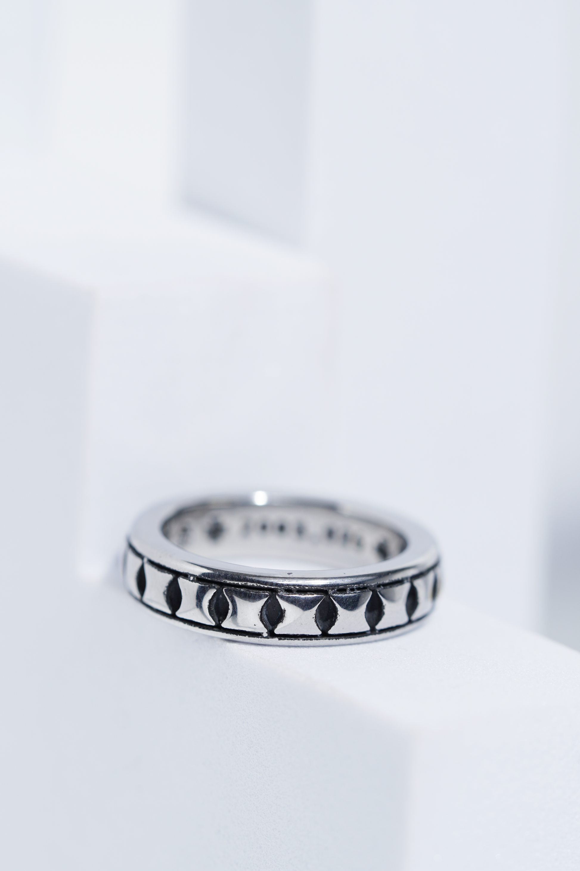 Aesthetic Silver Letter Engarved Ring For Men worldjewel.in men's ring