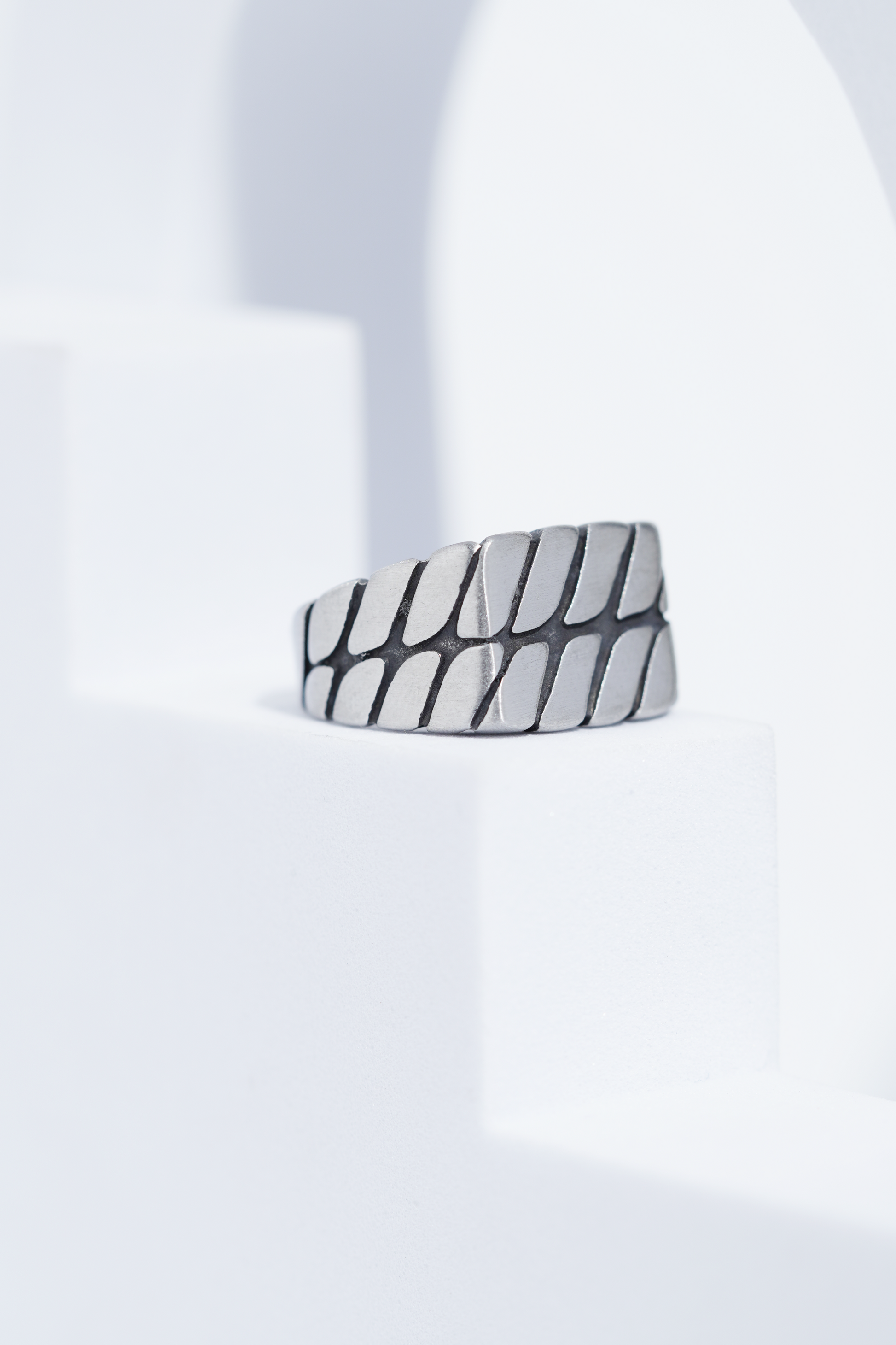 Twisted Pattern Silver & Golden Shiney Ring For Men worldjewel.in men's ring