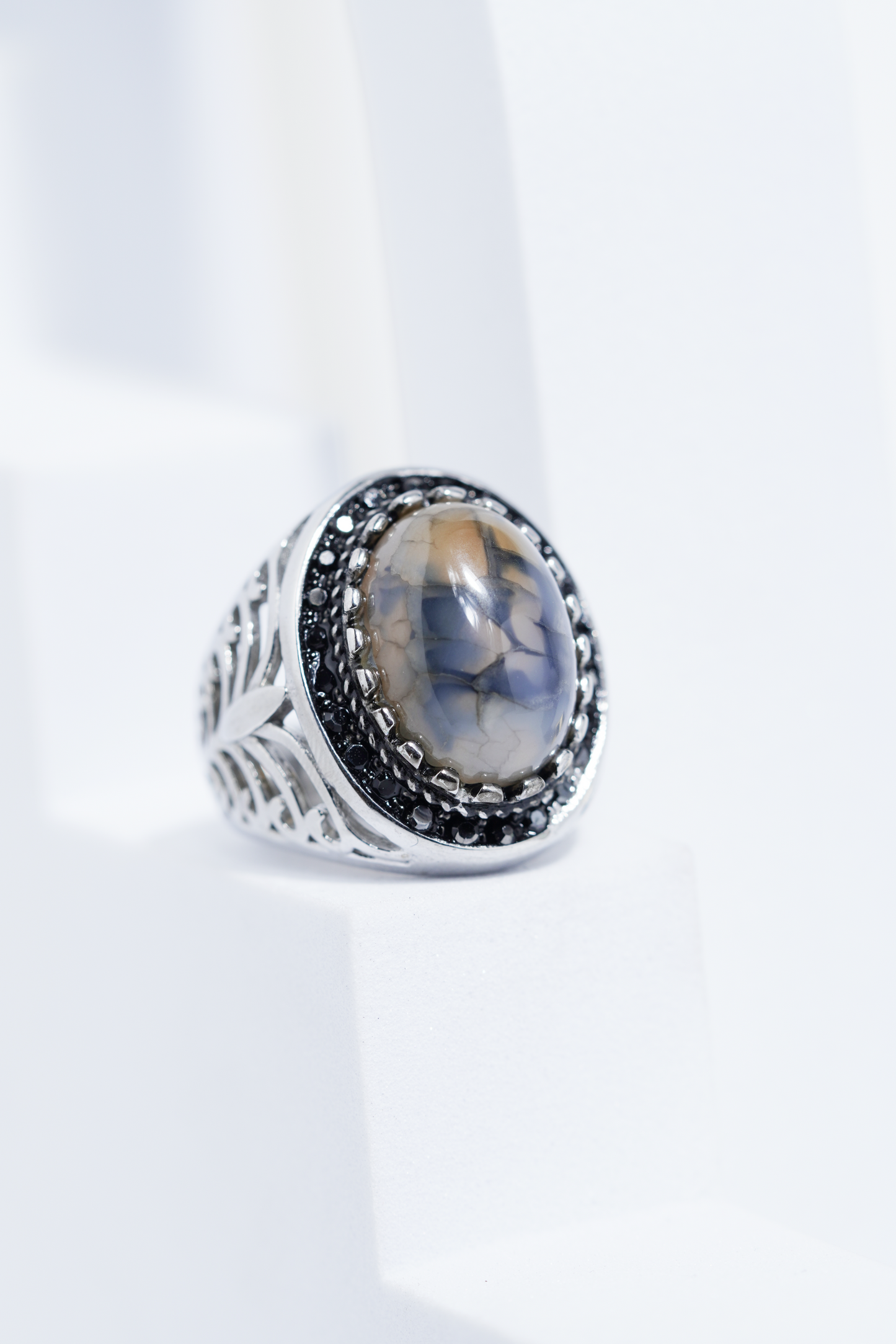 Sliver Oval Shape Stone Ring for Men worldjewel.in men's ring