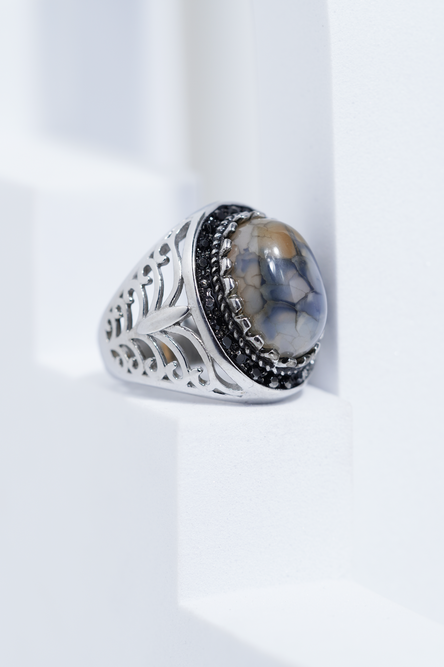 Sliver Oval Shape Stone Ring for Men worldjewel.in men's ring