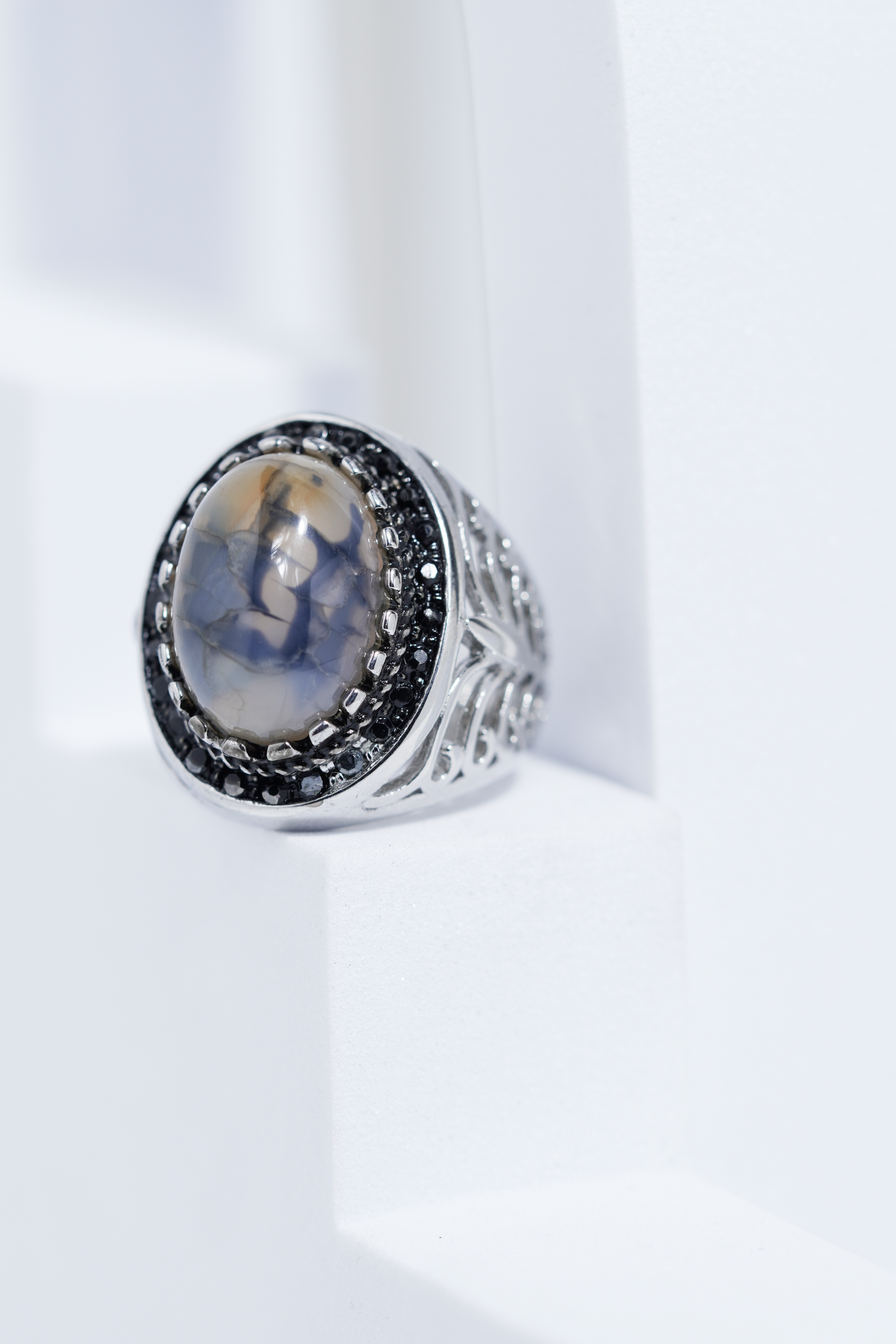 Sliver Oval Shape Stone Ring for Men worldjewel.in men's ring