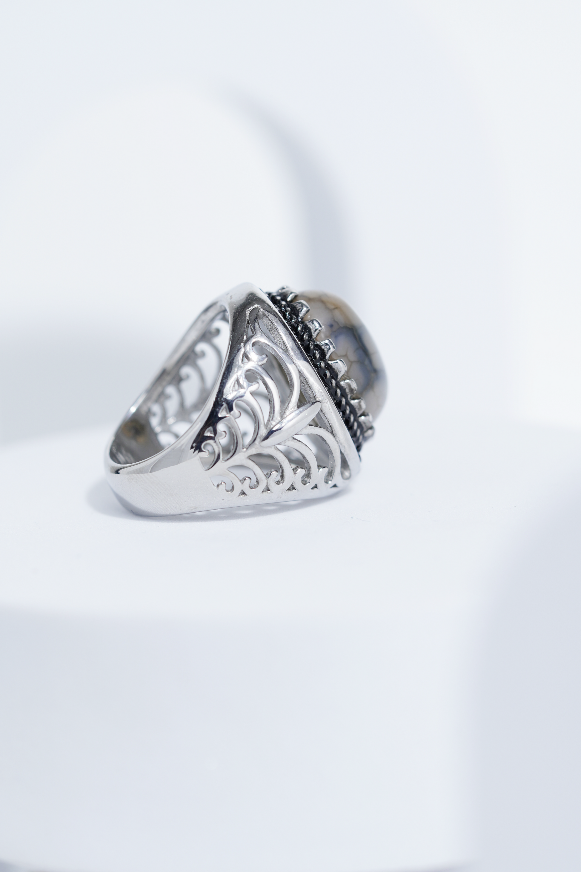 Sliver Oval Shape Stone Ring for Men worldjewel.in men's ring