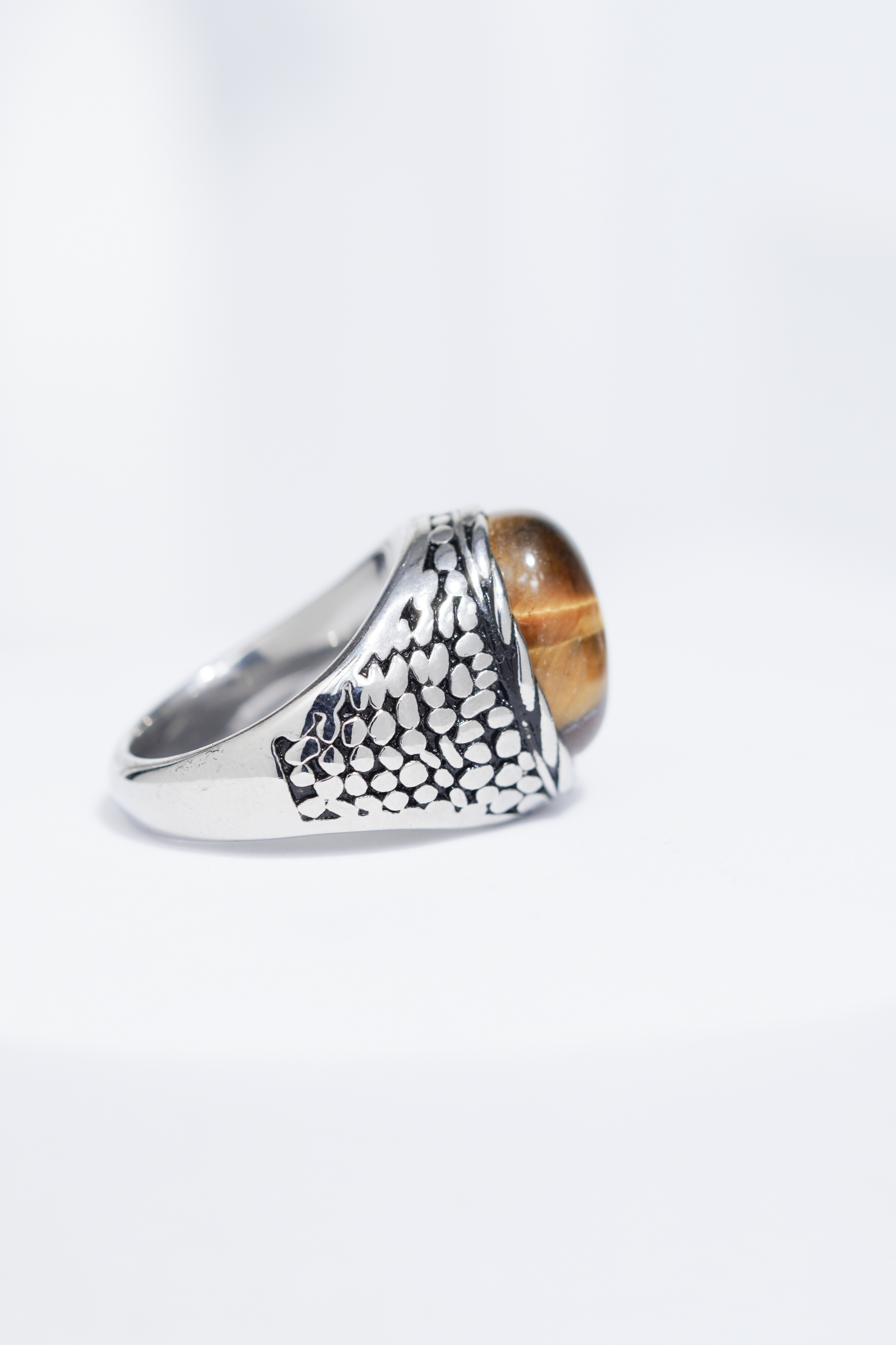 Wooden Textured Jem Turkish Ring For Men. worldjewel.in men's ring