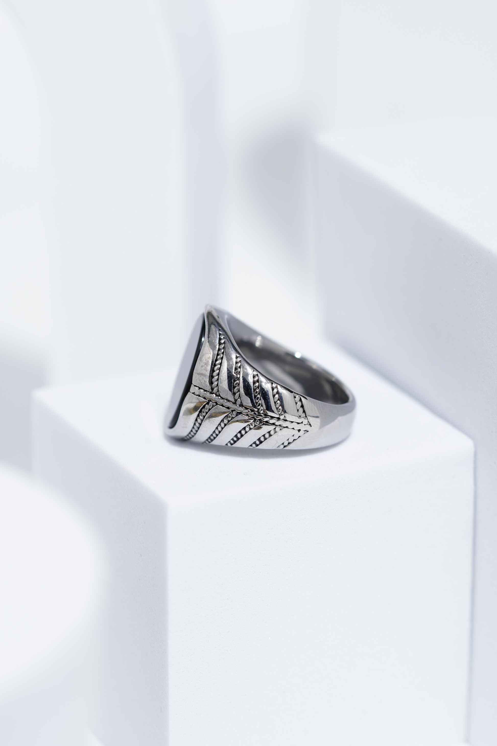 Black Flat Oval Stone In Sliver Color Stainless Steel Ring For Men. worldjewel.in men's ring