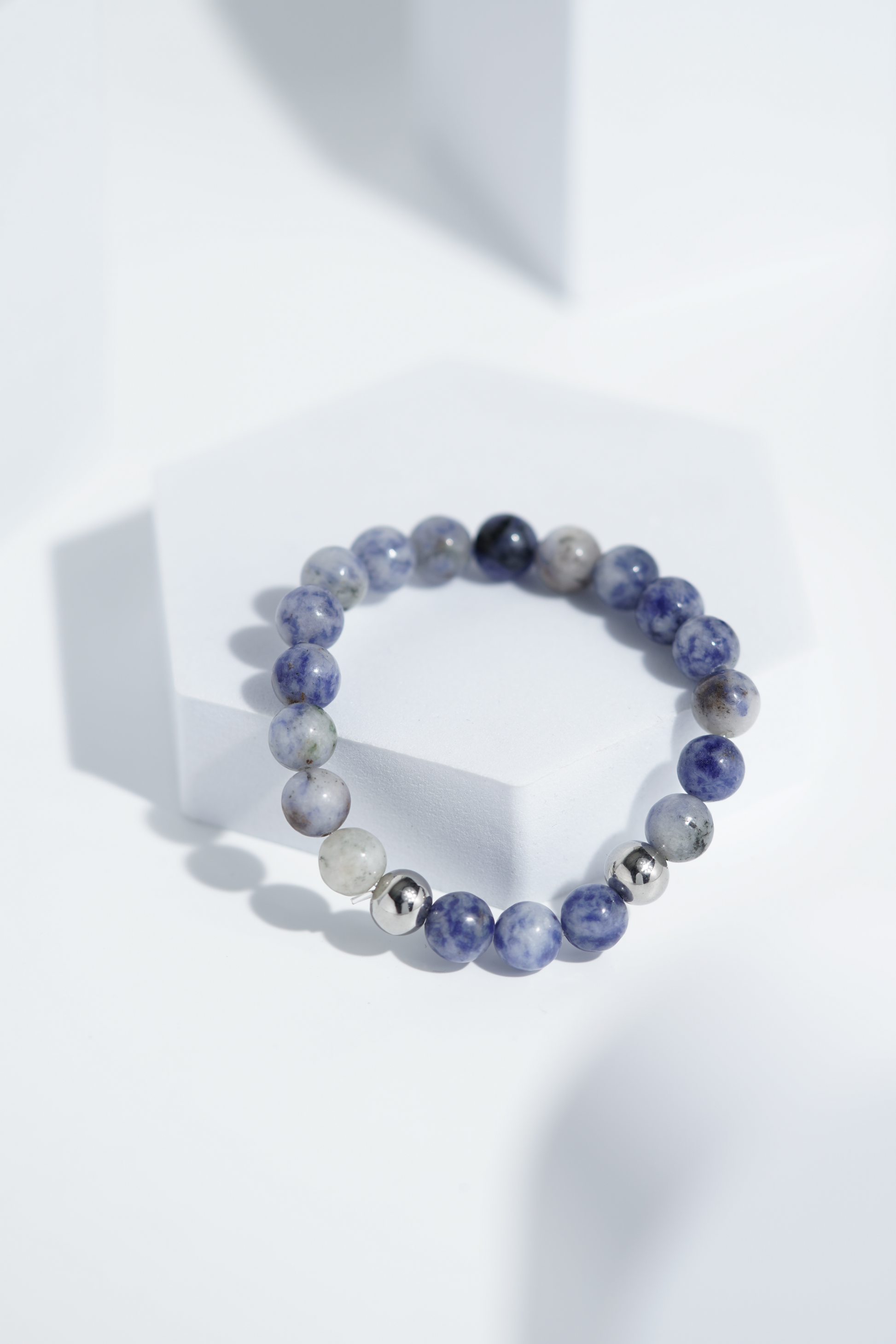 Shiney Blue Shade Bead Bracelets | Unisex. worldjewel.in Bead Bracelets