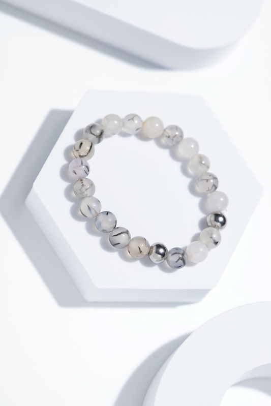 Light White Bead Bracelets | Unisex. worldjewel.in Bead Bracelets