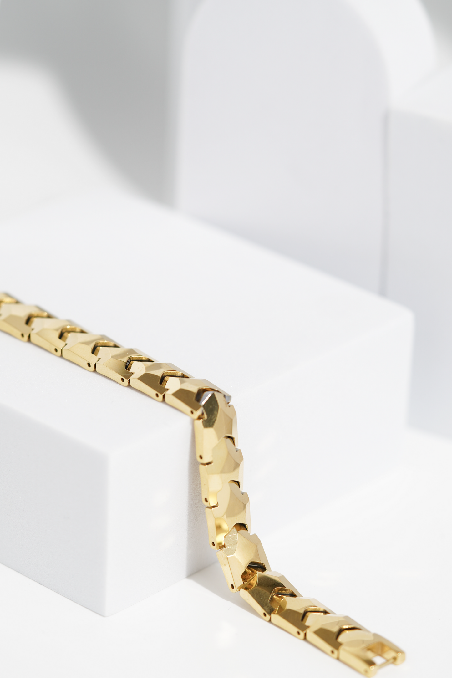 Golden Bold - Ceramic bracelet for men worldjewel.in men's bracelets