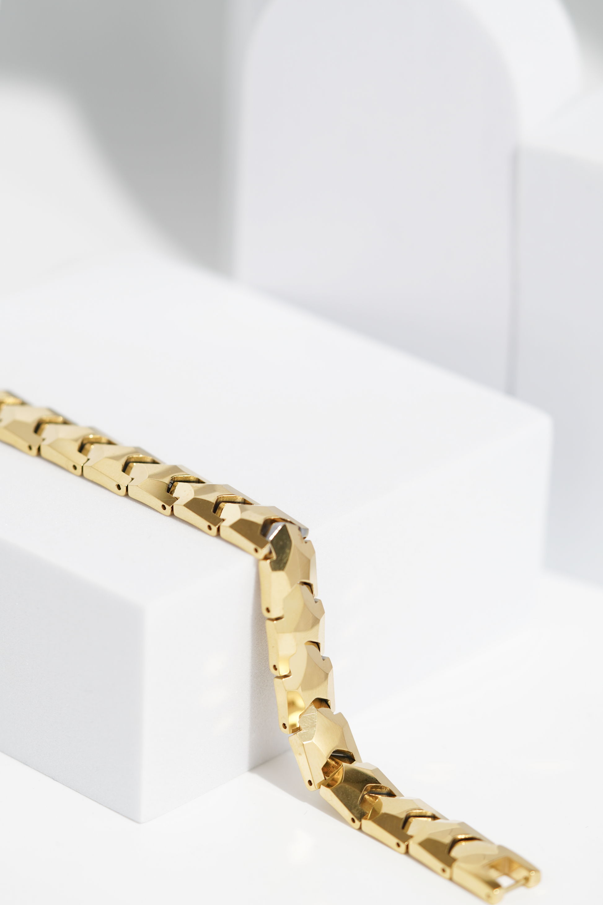 Golden Bold - Ceramic bracelet for men worldjewel.in men's bracelets