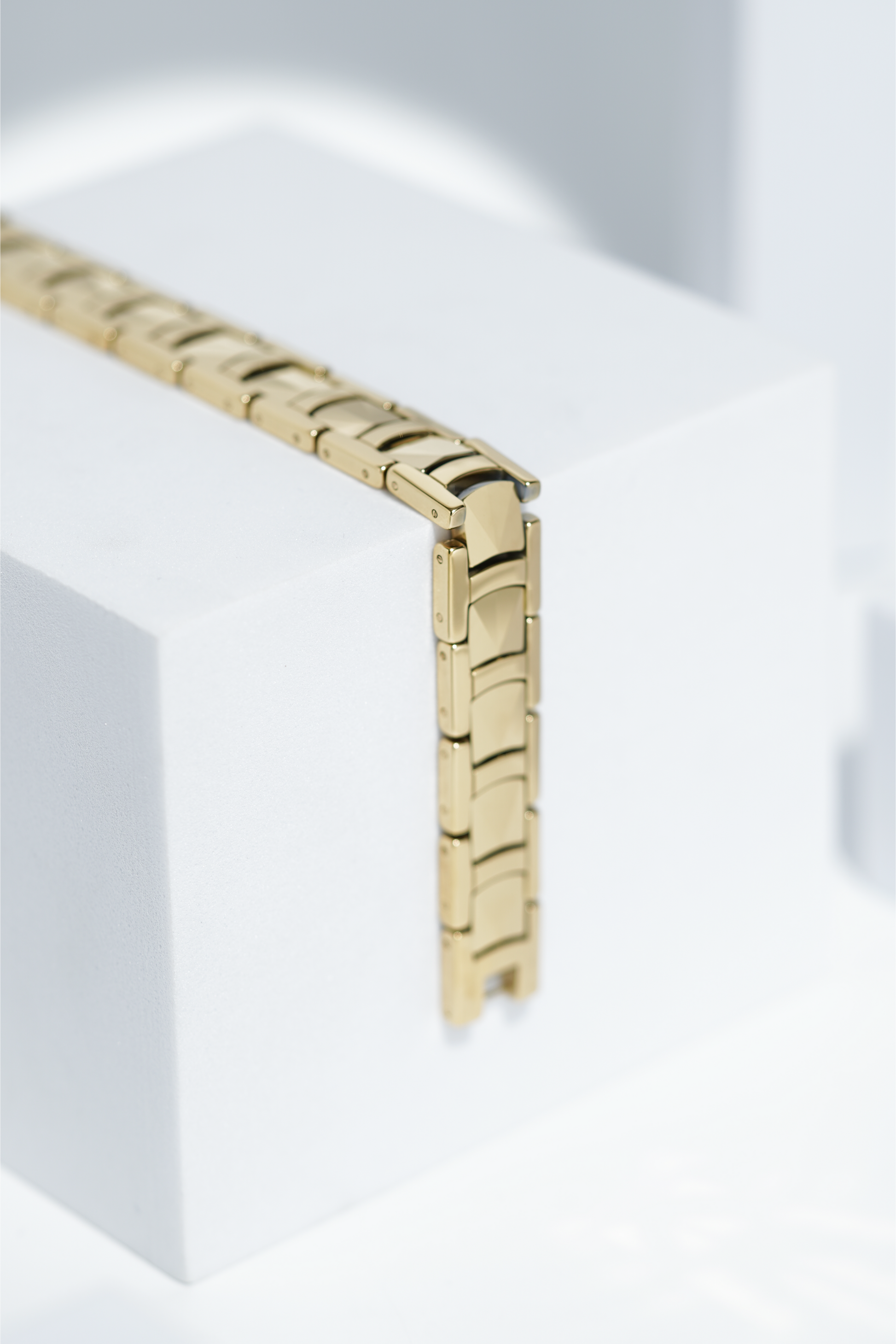 Golden Formal - Ceramic bracelet for men. worldjewel.in men's bracelets