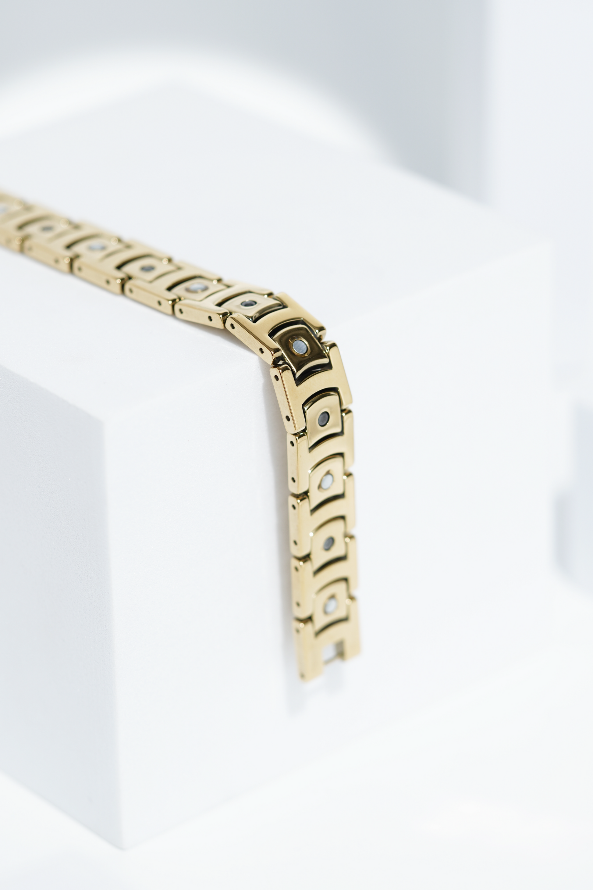 Golden Formal - Ceramic bracelet for men. worldjewel.in men's bracelets