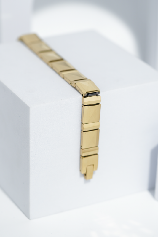 Golden Grace - Ceramic bracelet for men. worldjewel.in men's bracelets