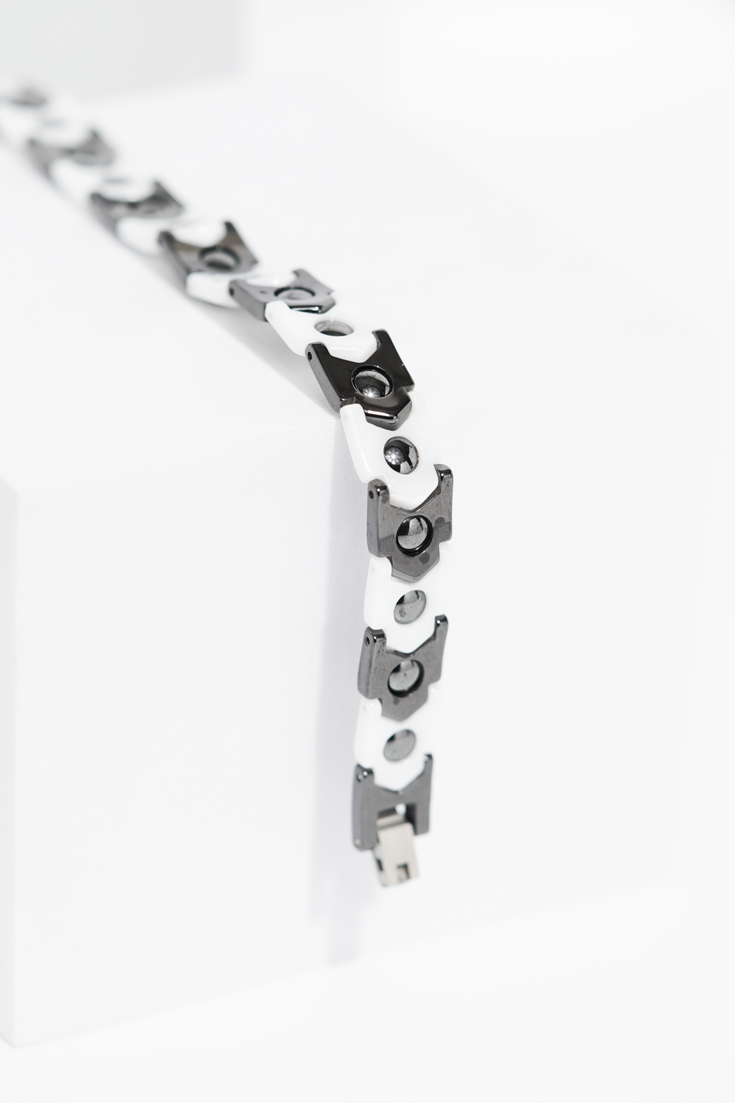 Black & White Bold Cramic bracelet for men. worldjewel.in men's bracelets