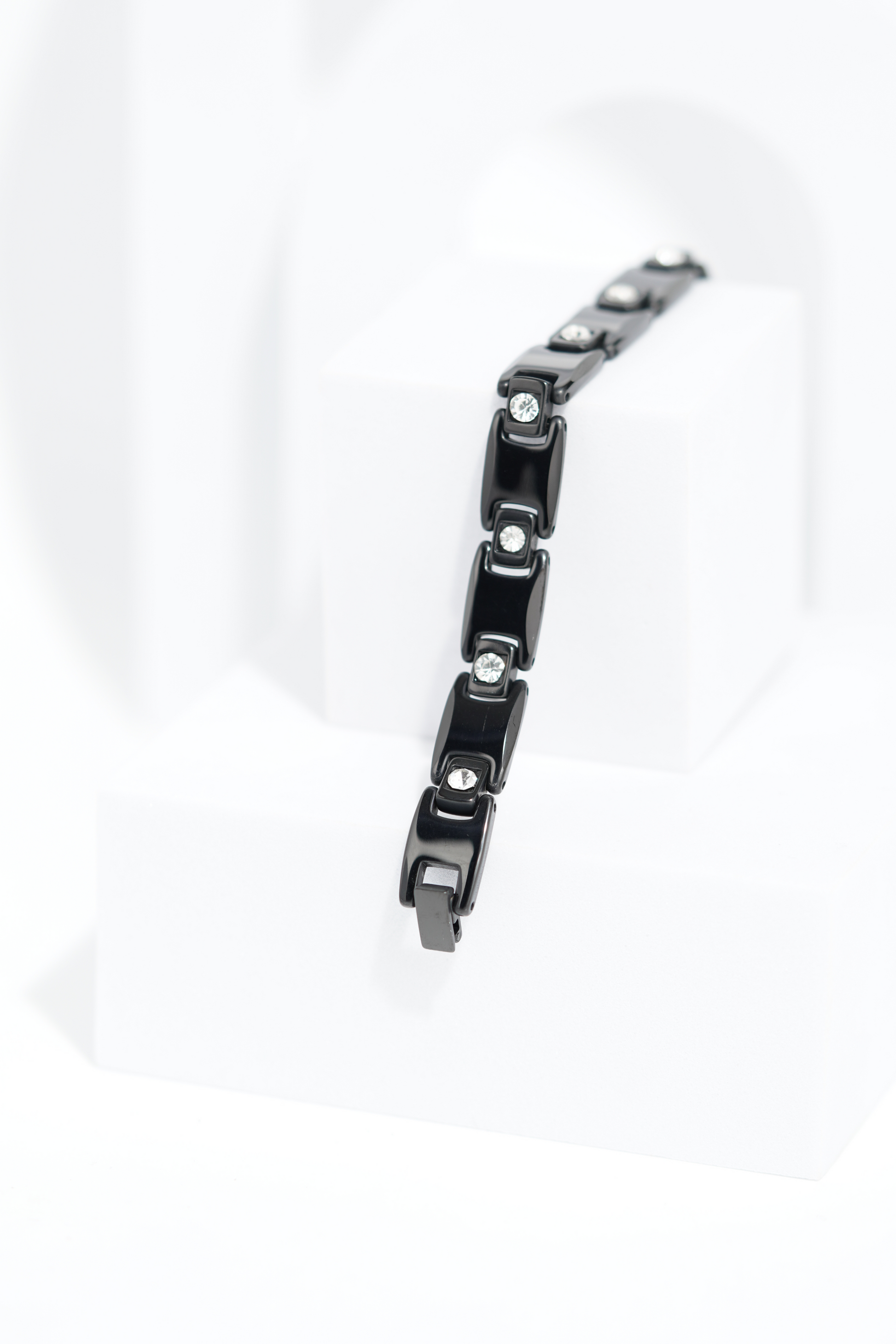 Moden - Ceramic bracelet for men. worldjewel.in men's bracelets