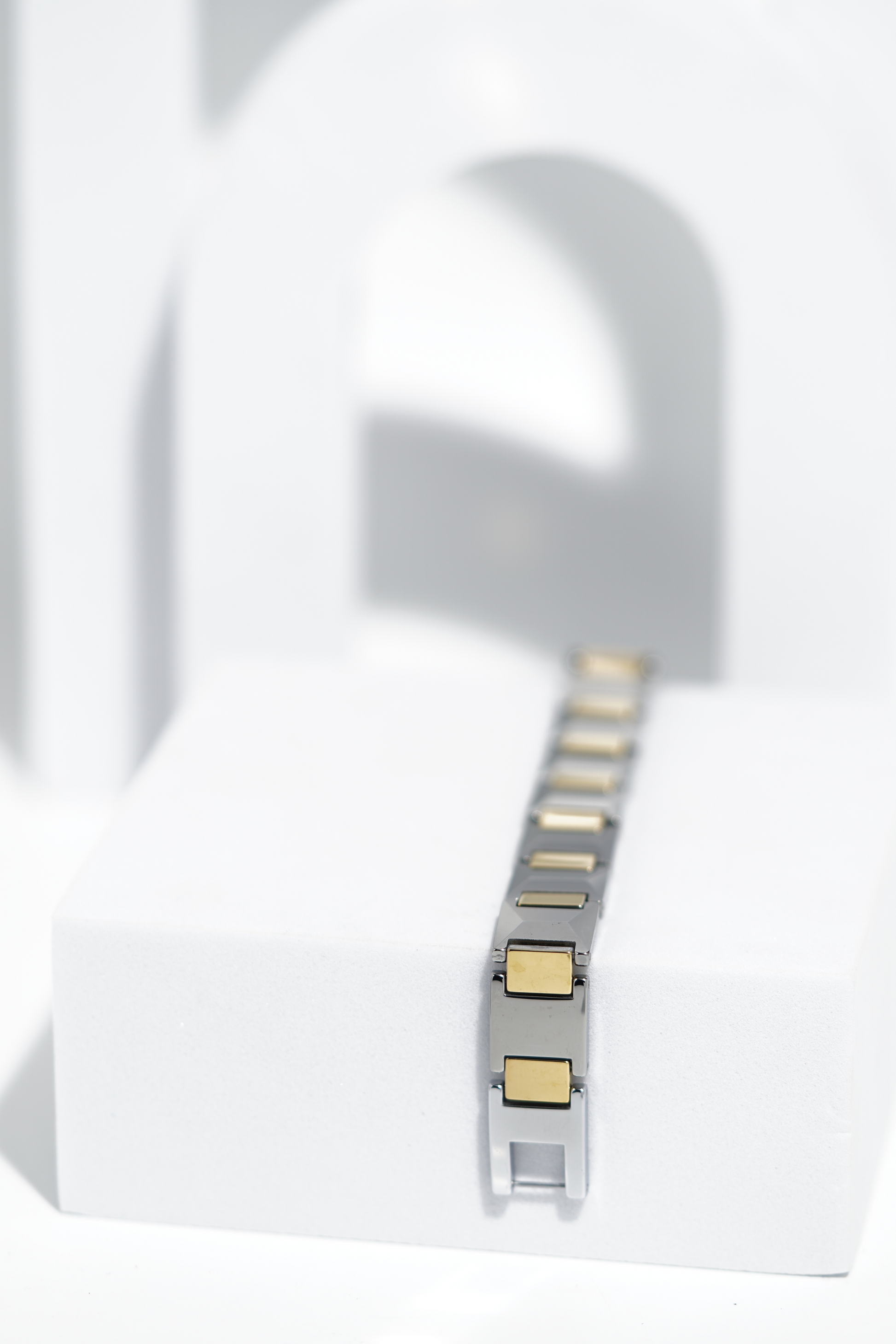 Forma - Ceramic bracelet for men. worldjewel.in men's bracelets